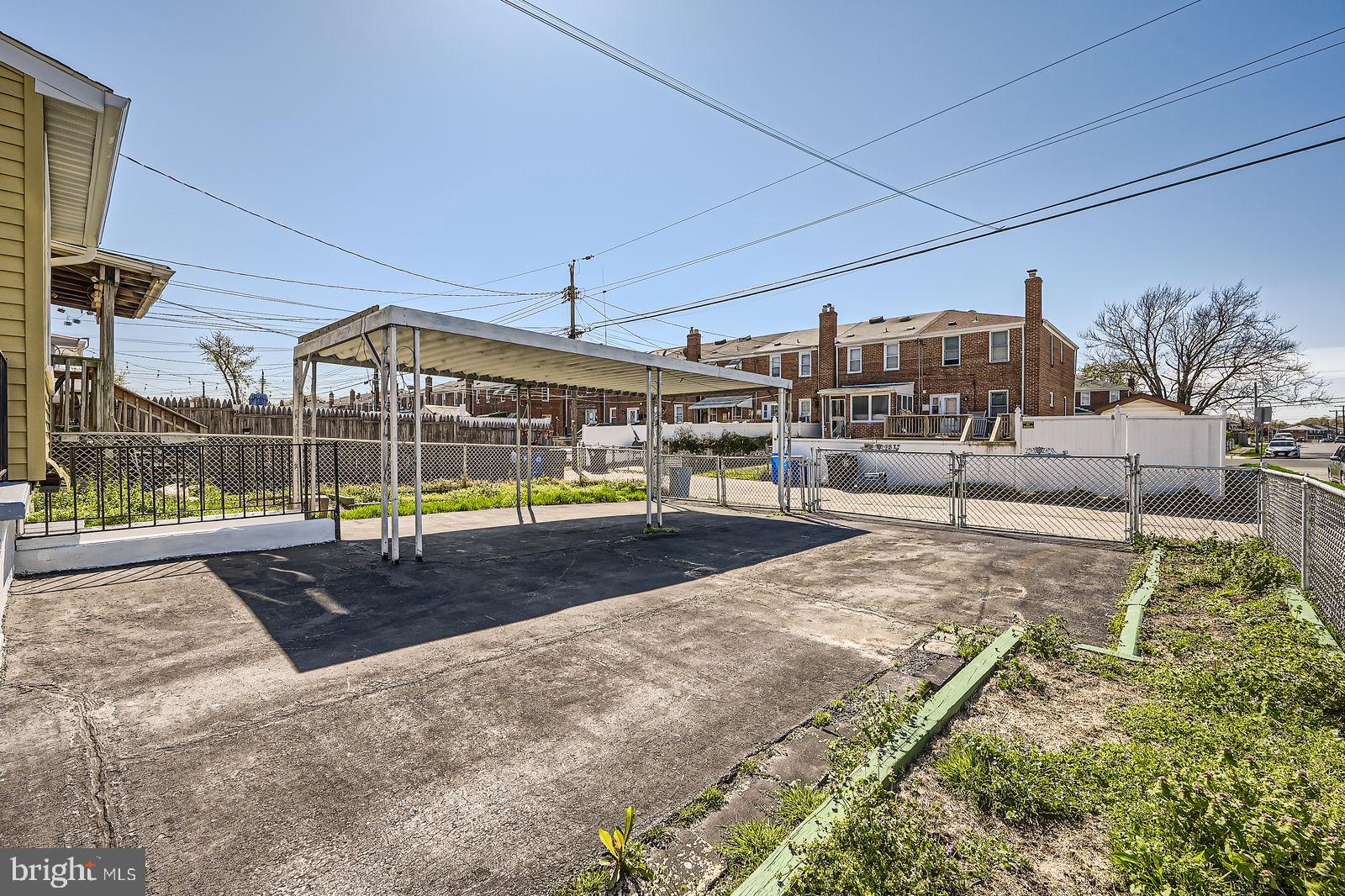 NORTH POINT VILLAGE - Residential