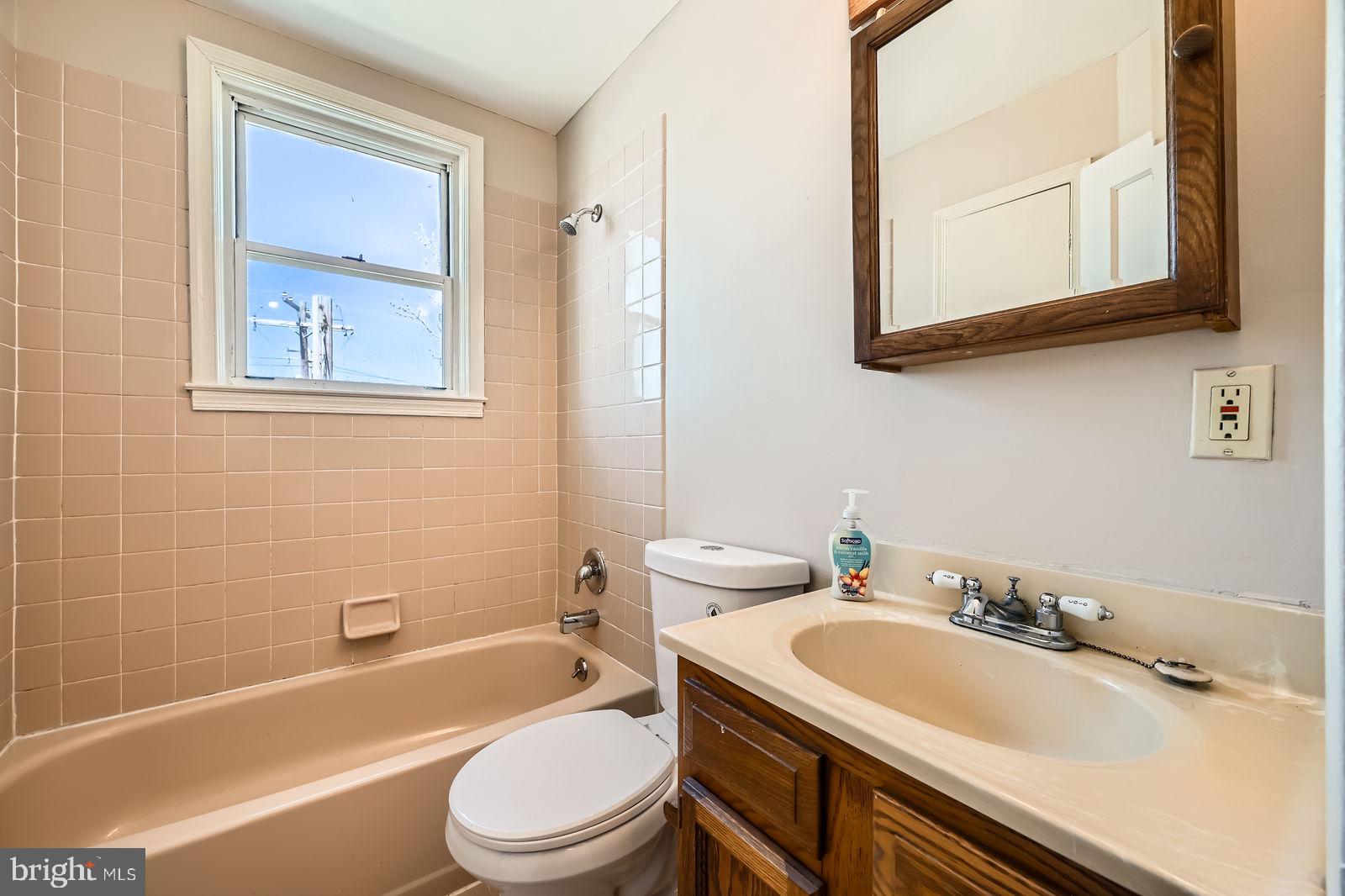 NORTH POINT VILLAGE - Residential