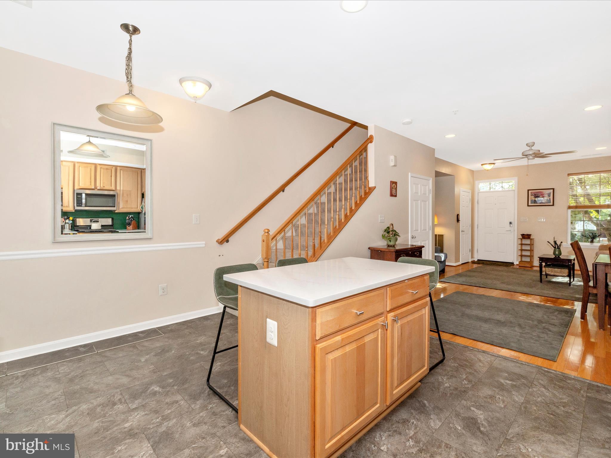 BALLENGER CREEK CENTER POND - Residential