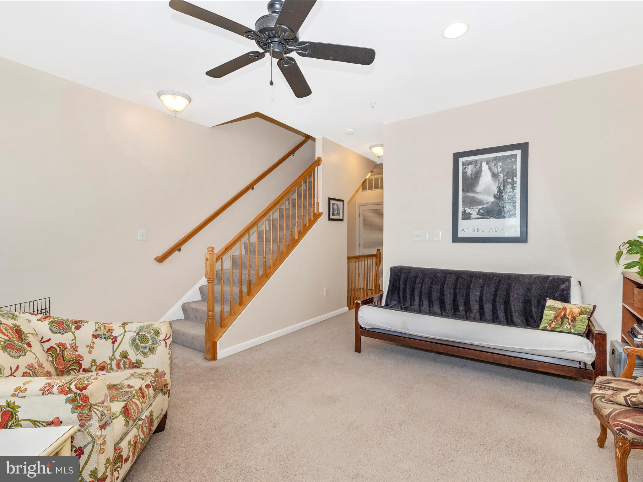 BALLENGER CREEK CENTER POND - Residential