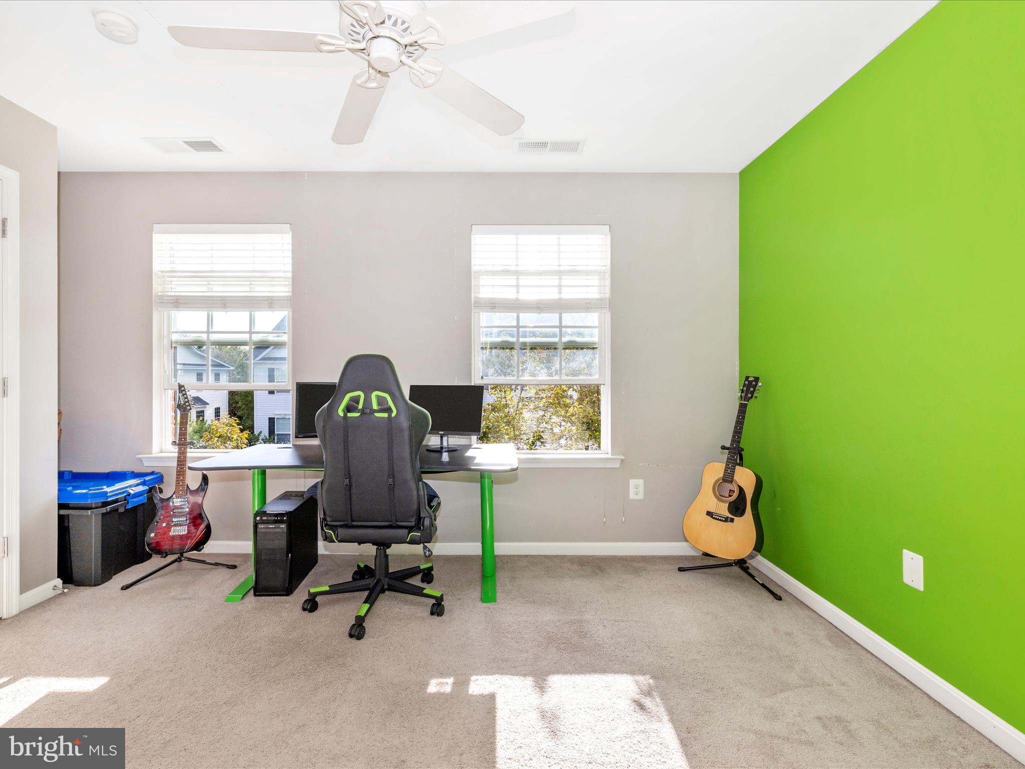 BALLENGER CREEK CENTER POND - Residential