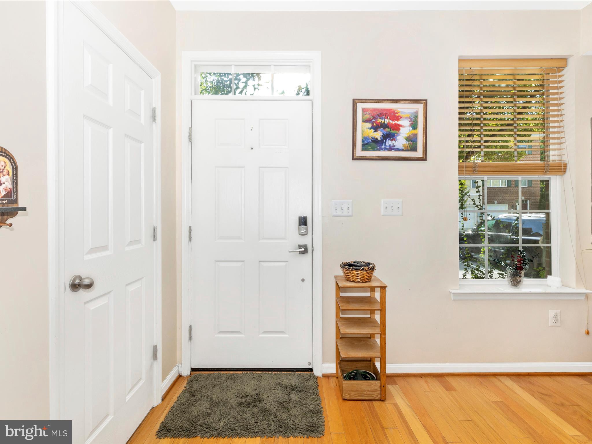 BALLENGER CREEK CENTER POND - Residential