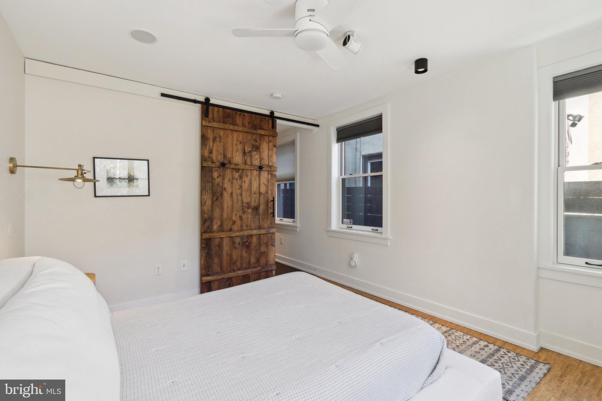 HAWTHORNE - Residential Income