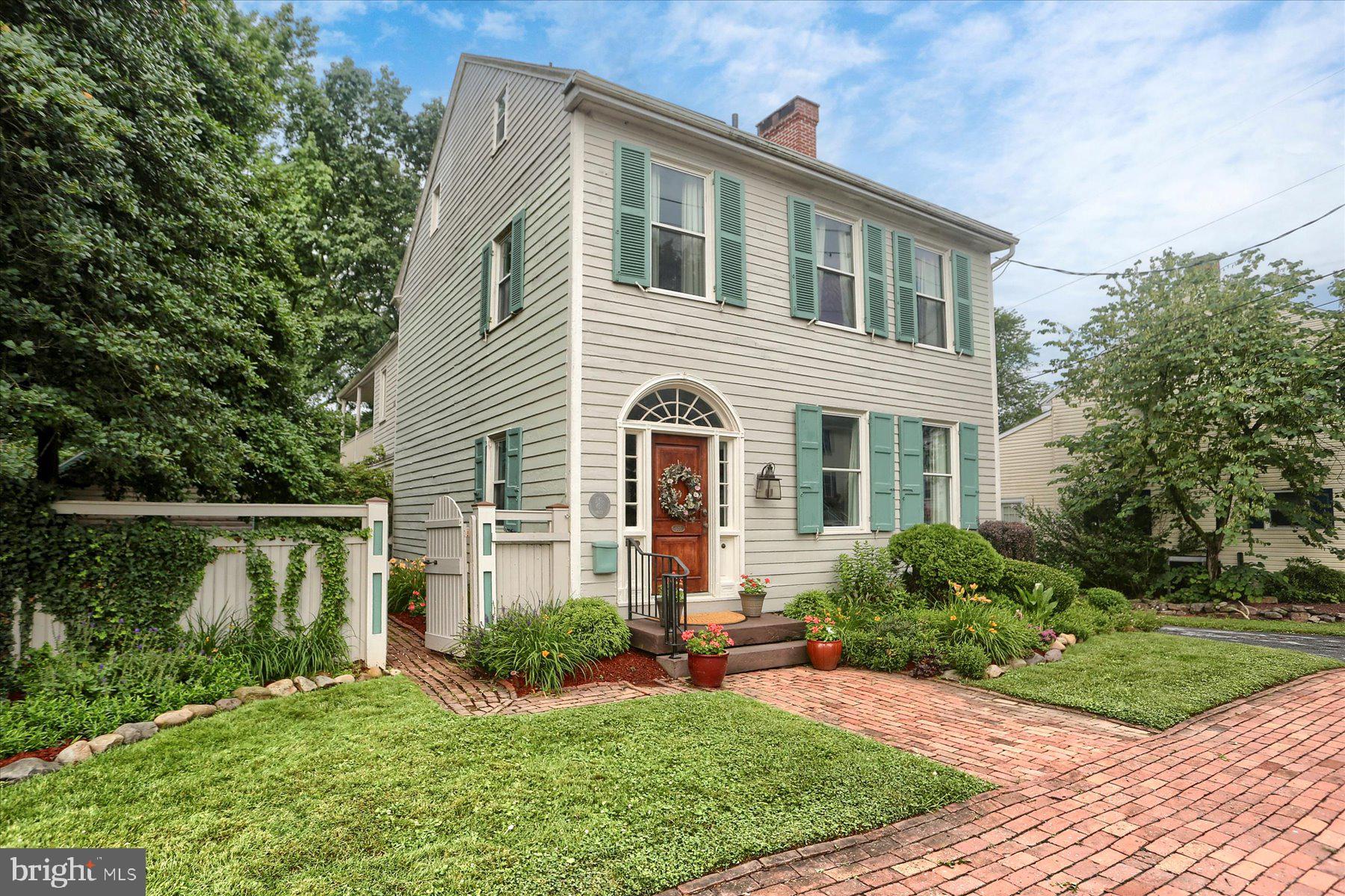535 N SPRING STREET