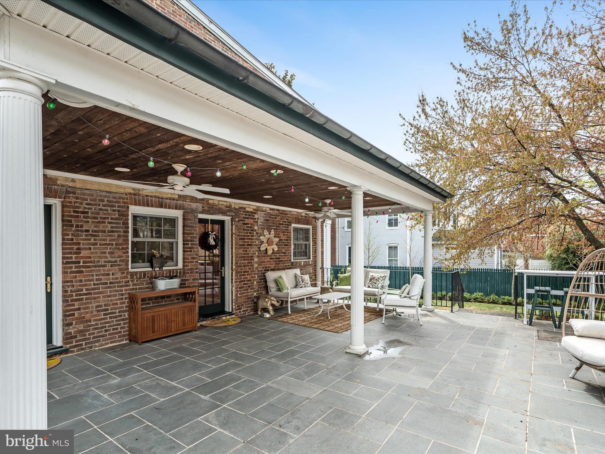 HISTORIC DISTRICT - Residential