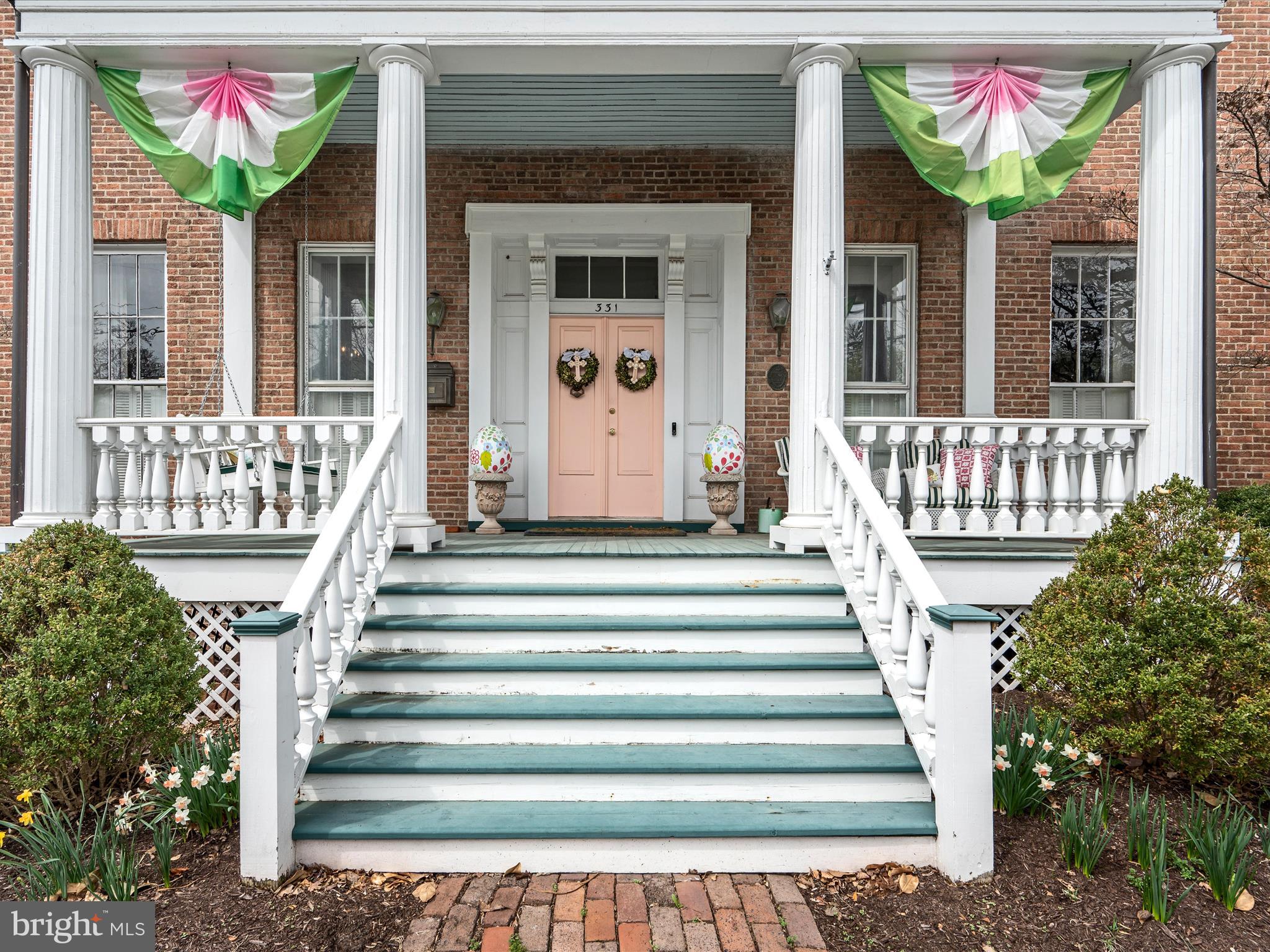 HISTORIC DISTRICT - Residential