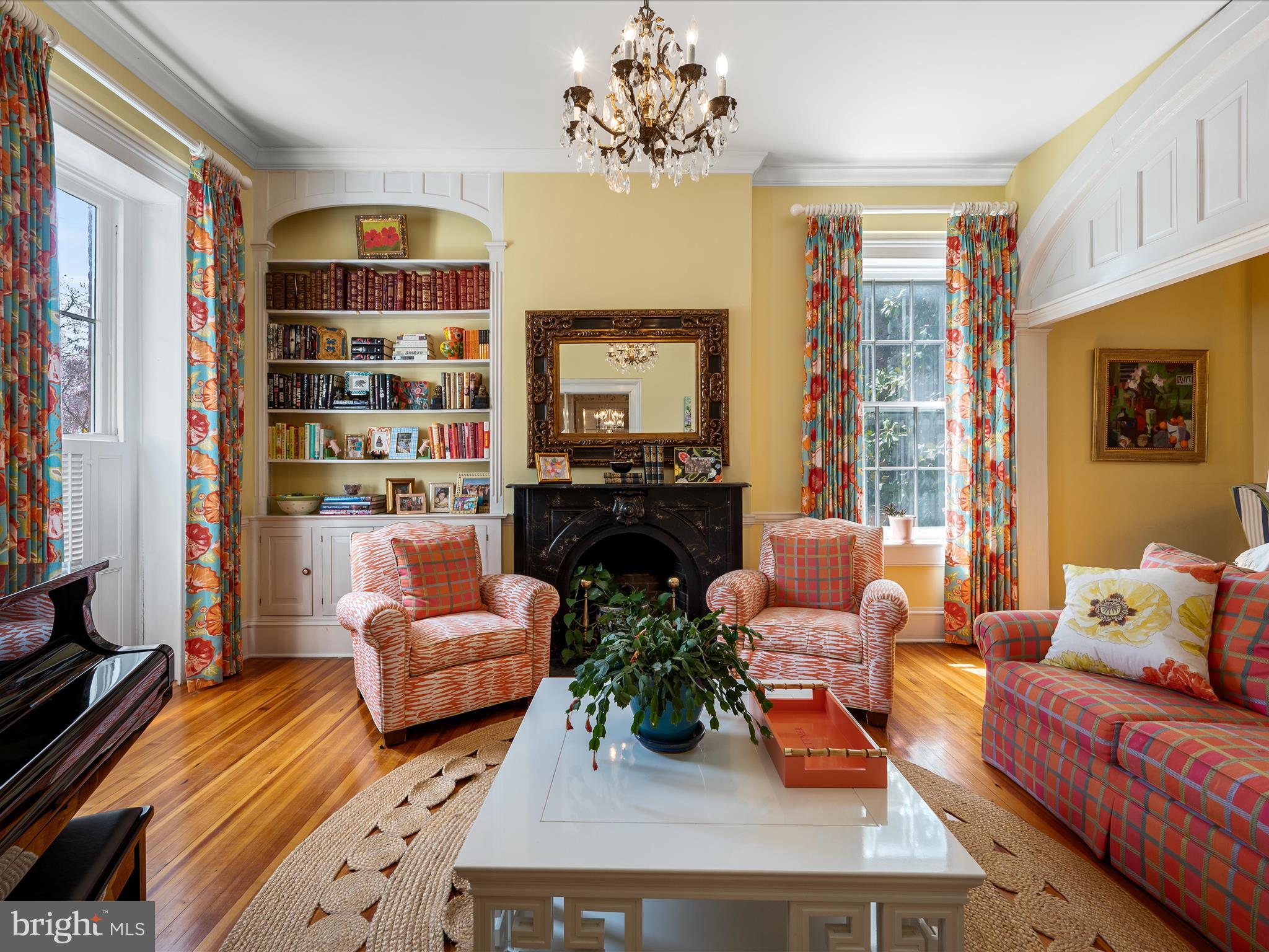 HISTORIC DISTRICT - Residential