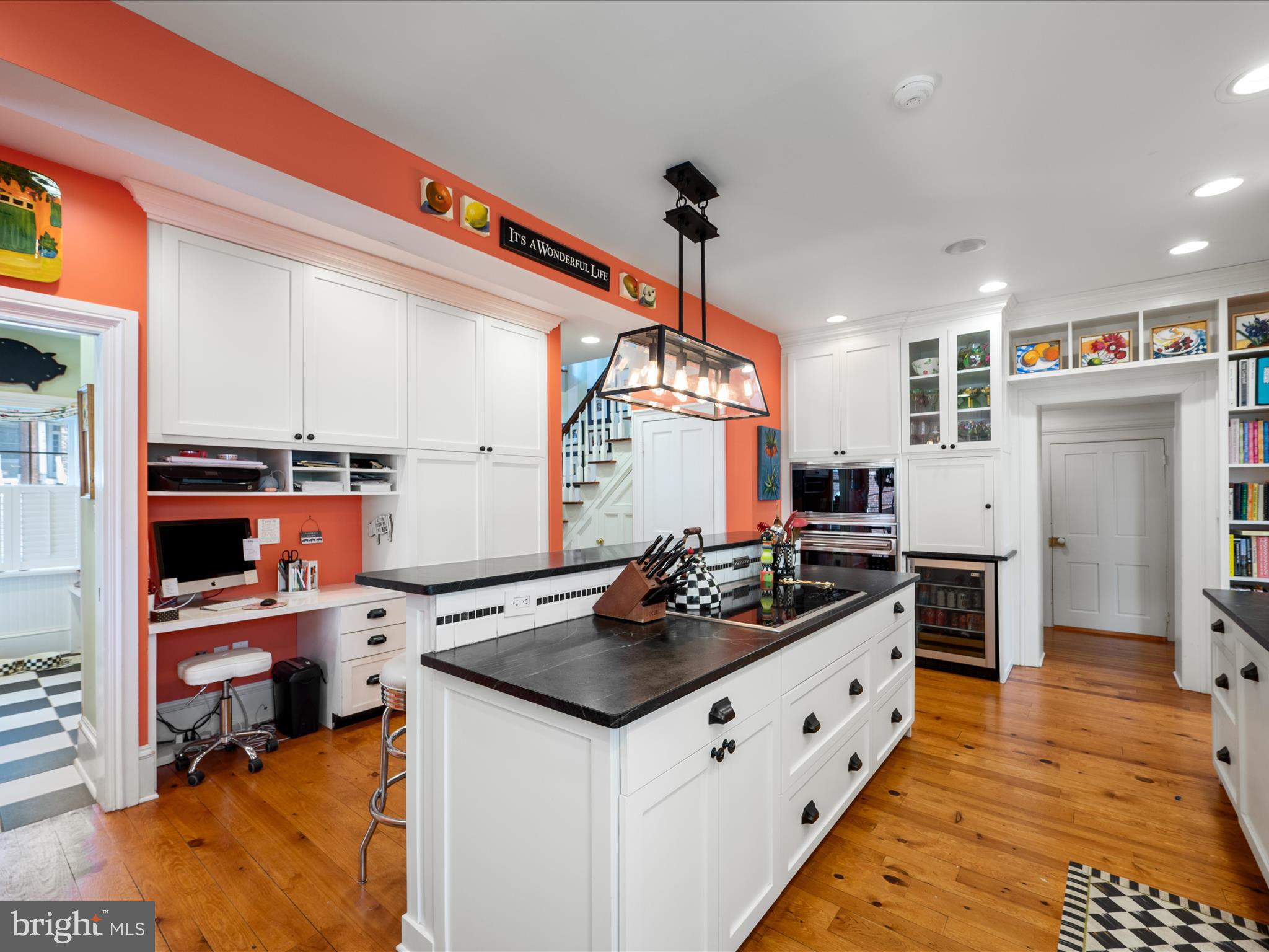 HISTORIC DISTRICT - Residential