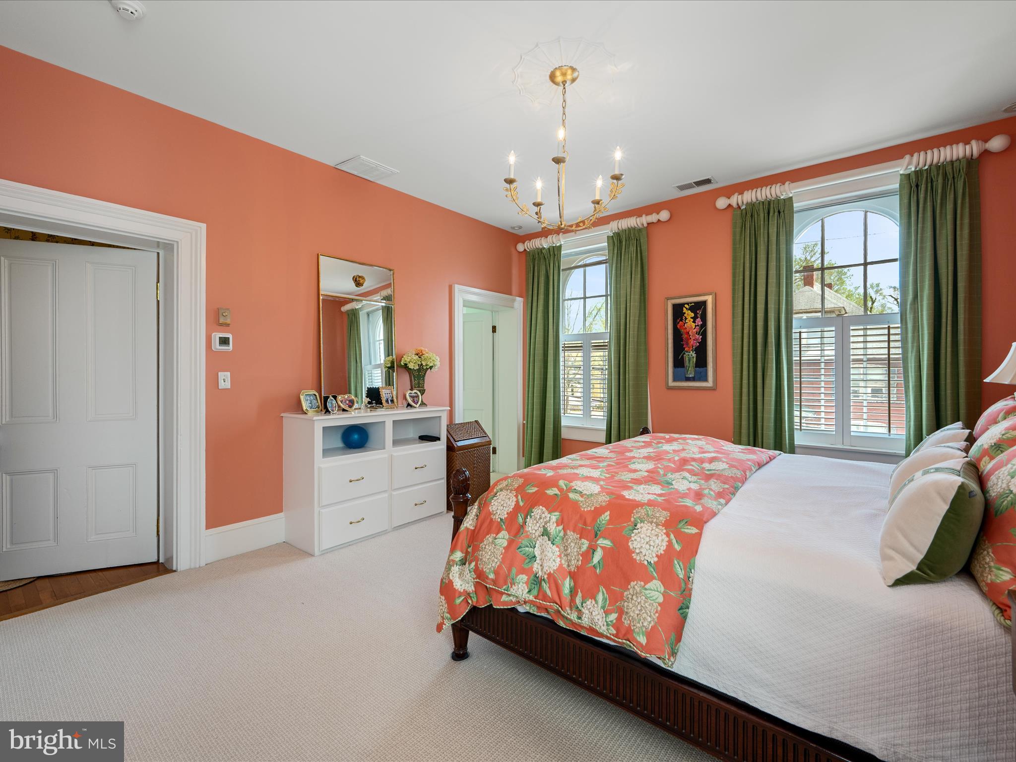 HISTORIC DISTRICT - Residential