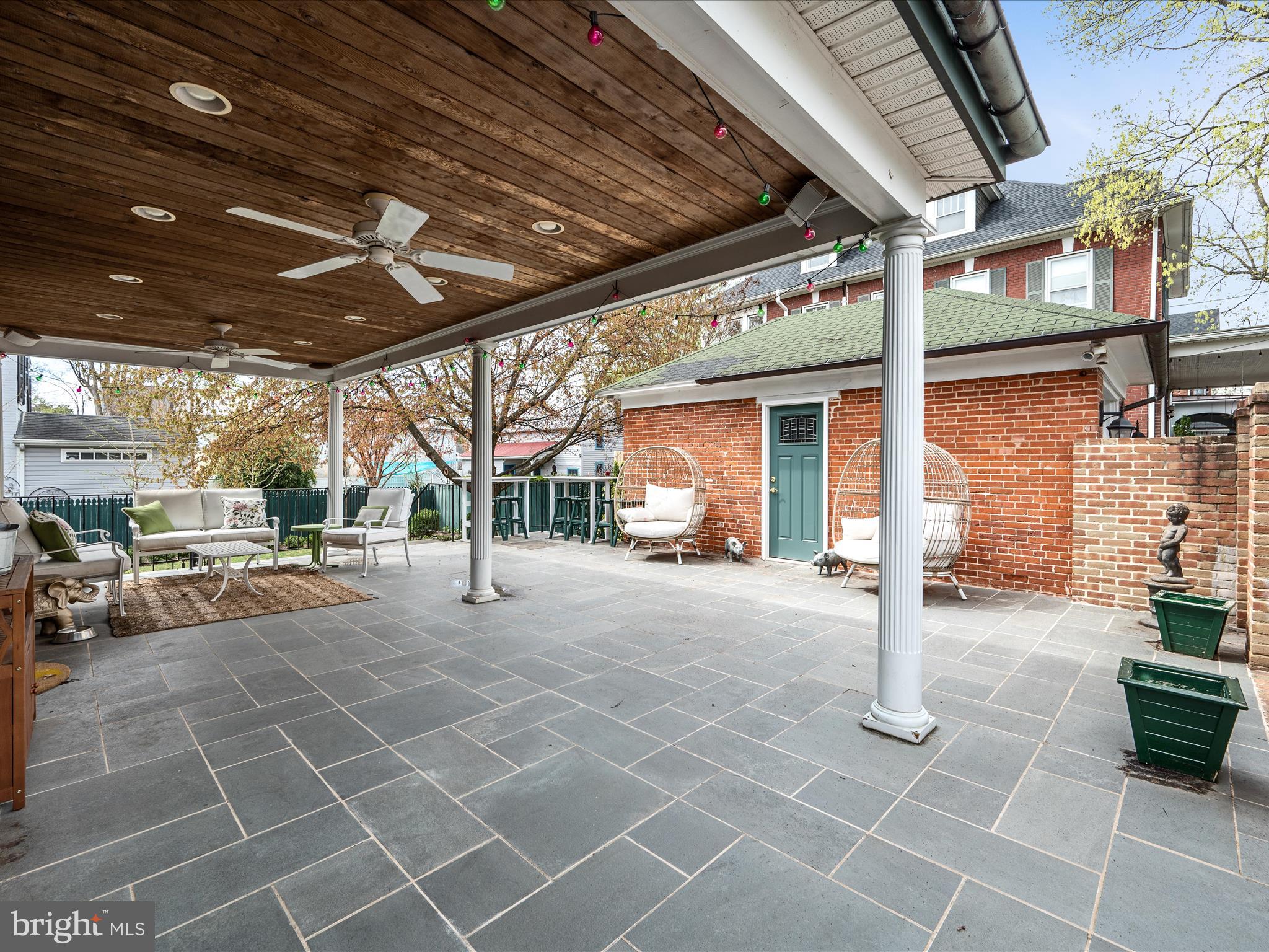 HISTORIC DISTRICT - Residential