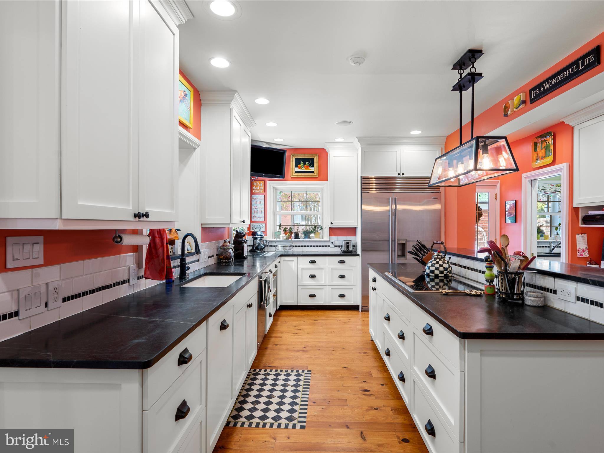 HISTORIC DISTRICT - Residential