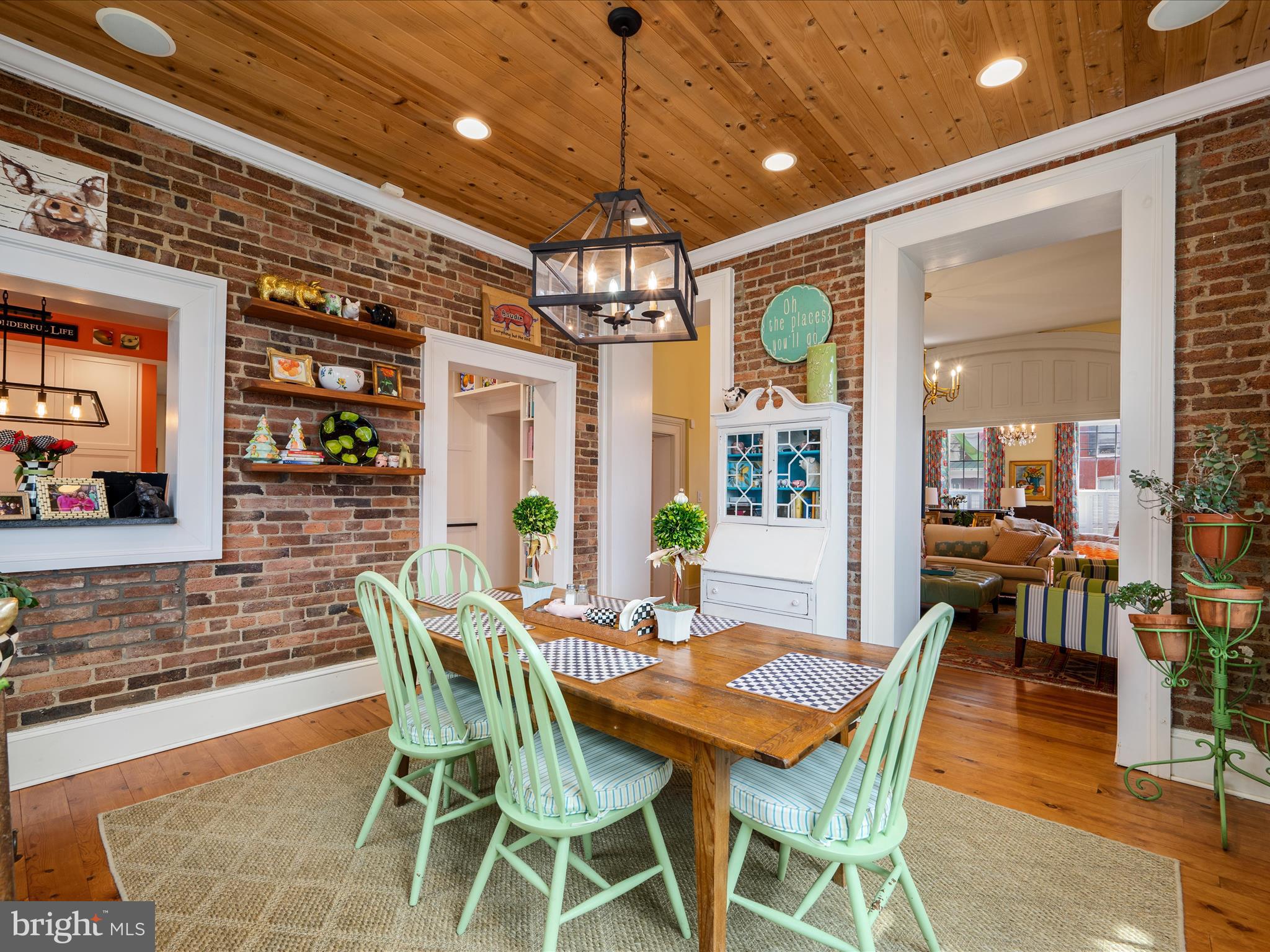 HISTORIC DISTRICT - Residential