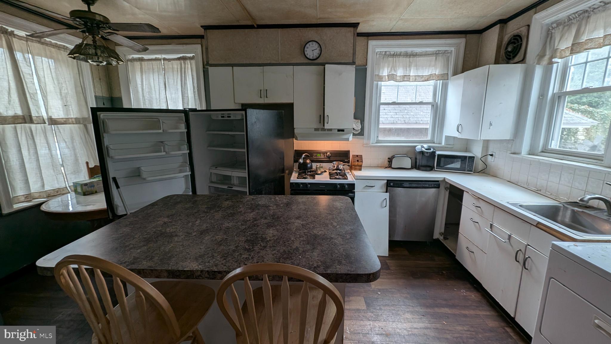 RIDLEY PARK - Residential