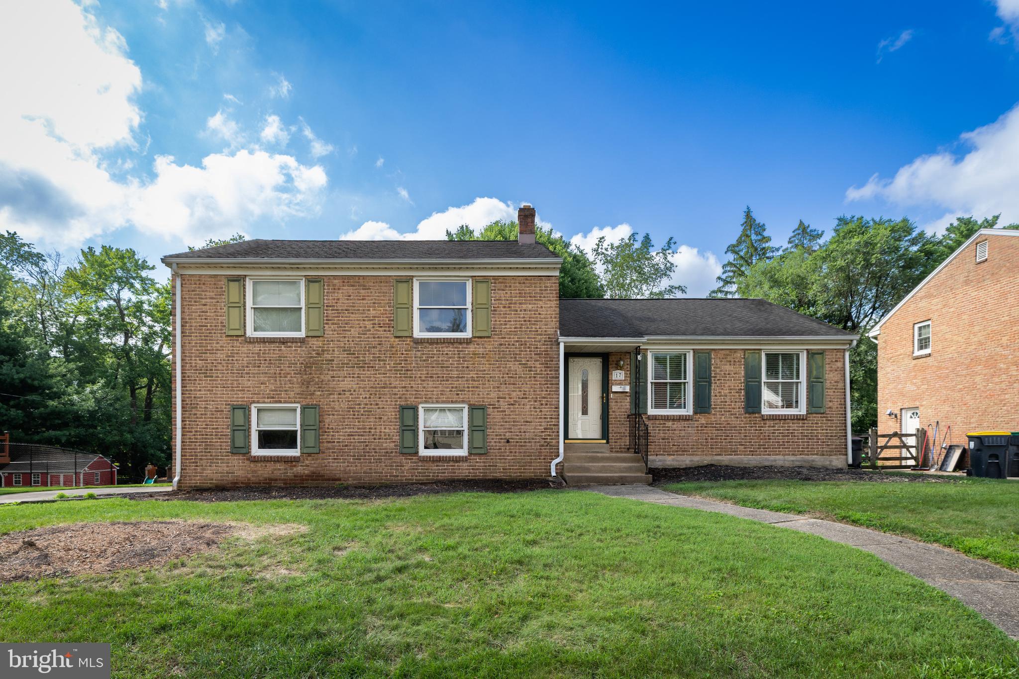 WINDY HILLS - Residential Lease