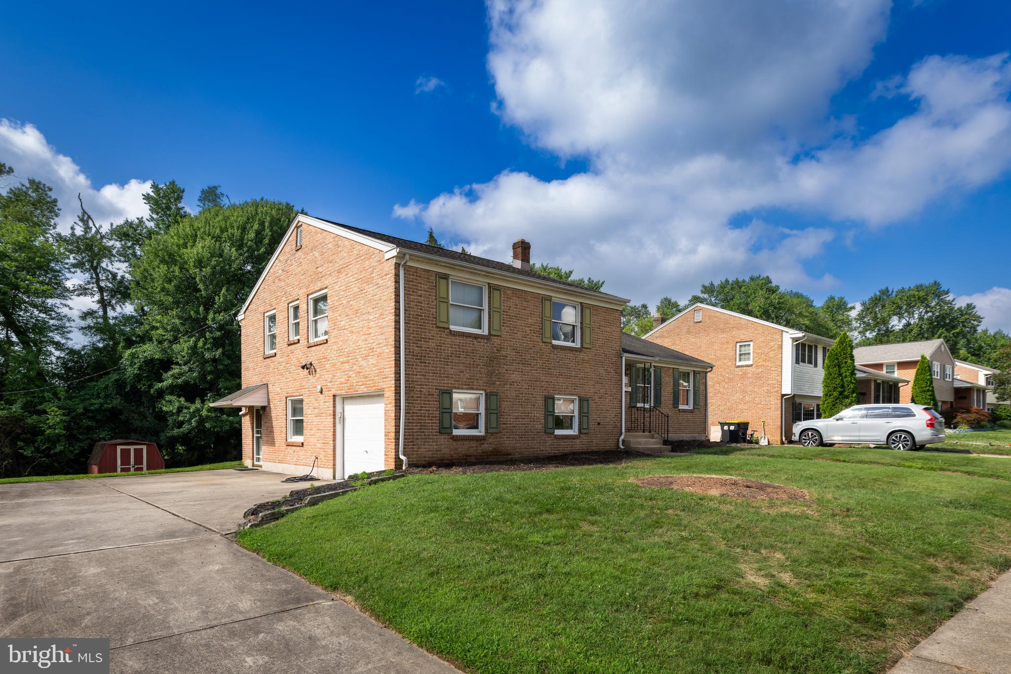 WINDY HILLS - Residential Lease