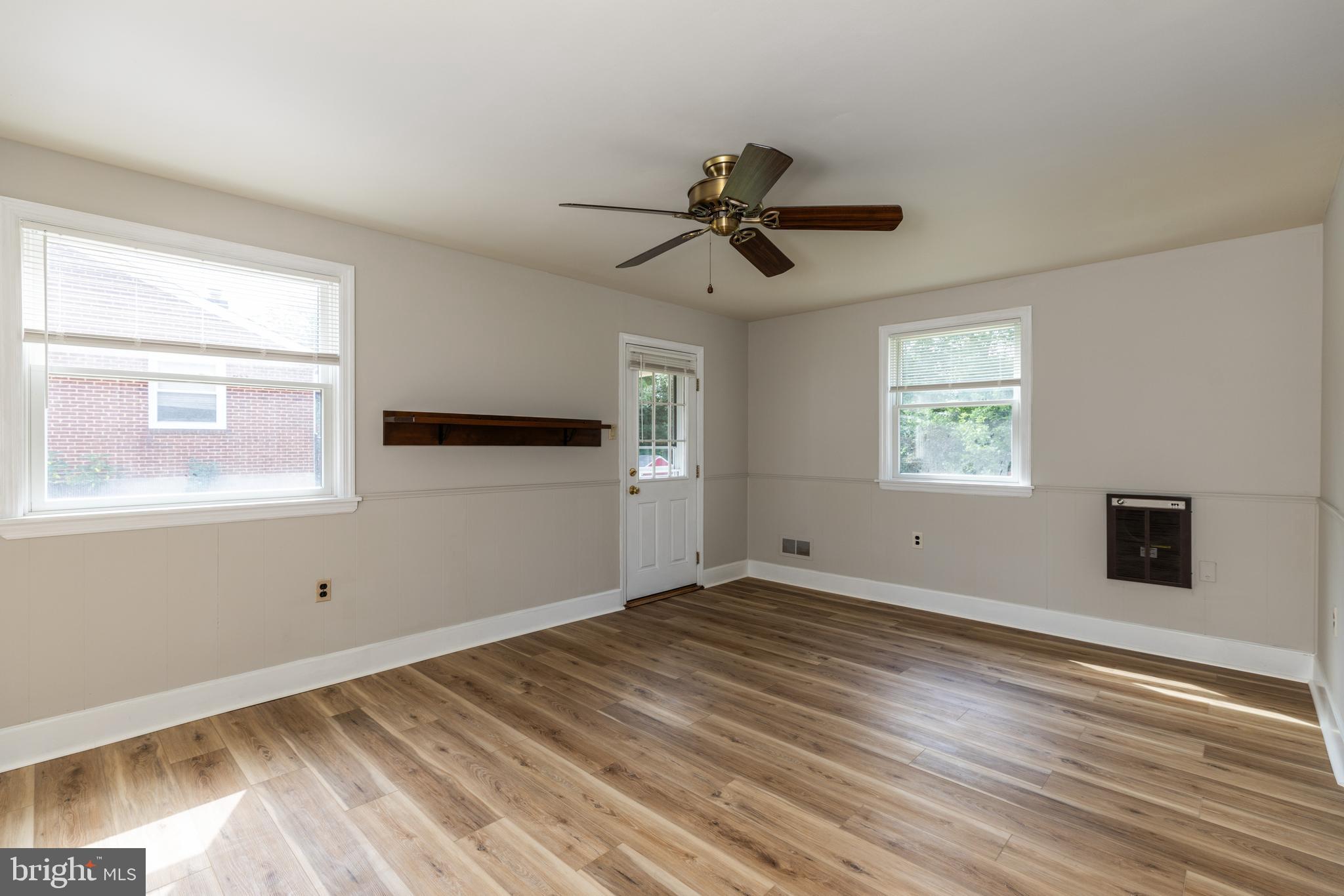 WINDY HILLS - Residential Lease