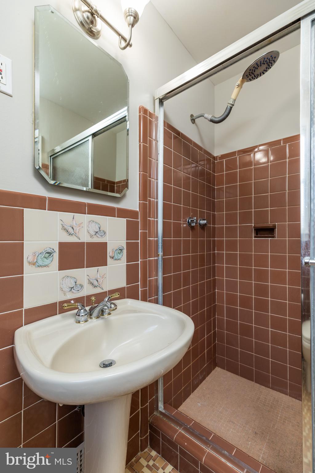 WINDY HILLS - Residential Lease