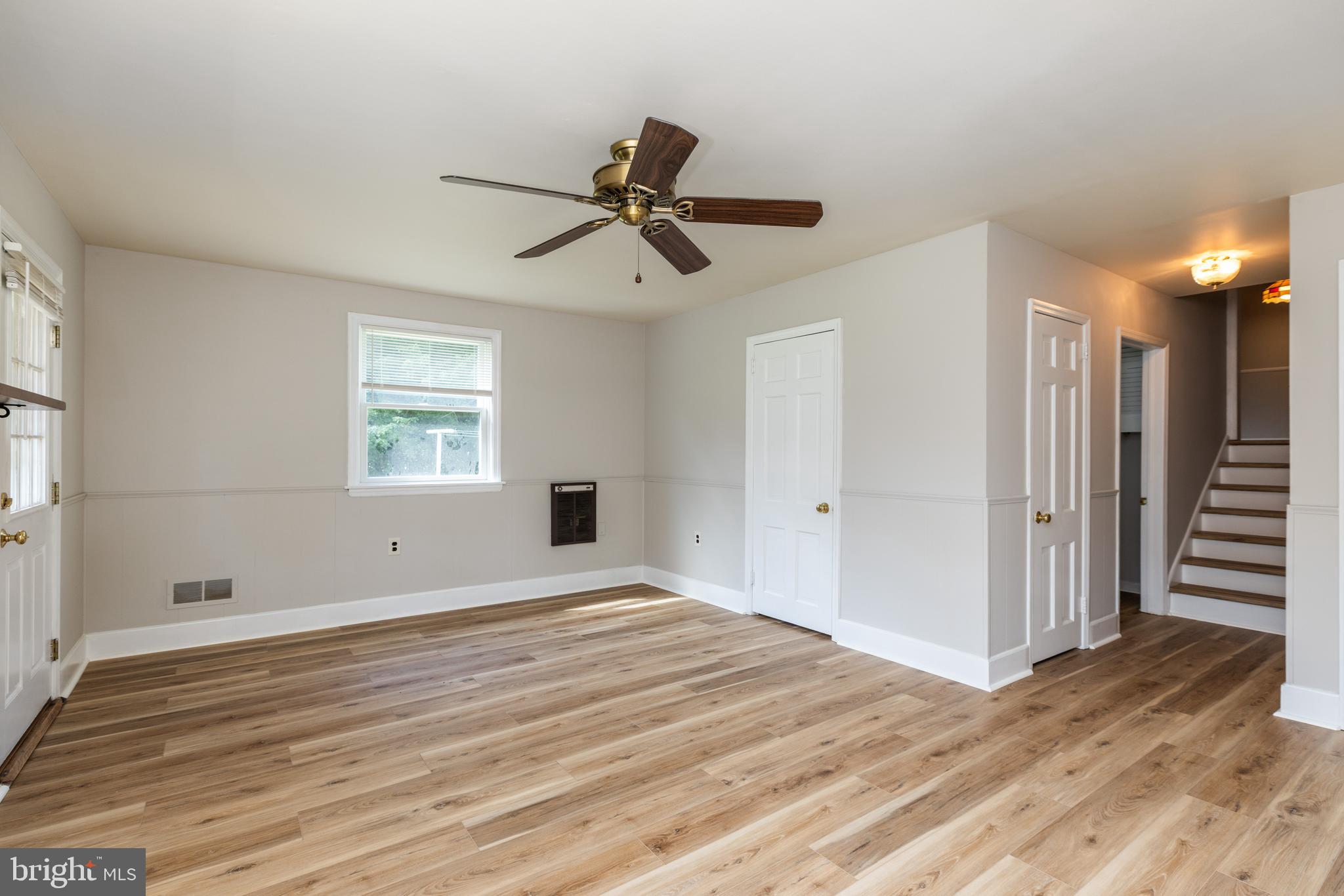 WINDY HILLS - Residential Lease