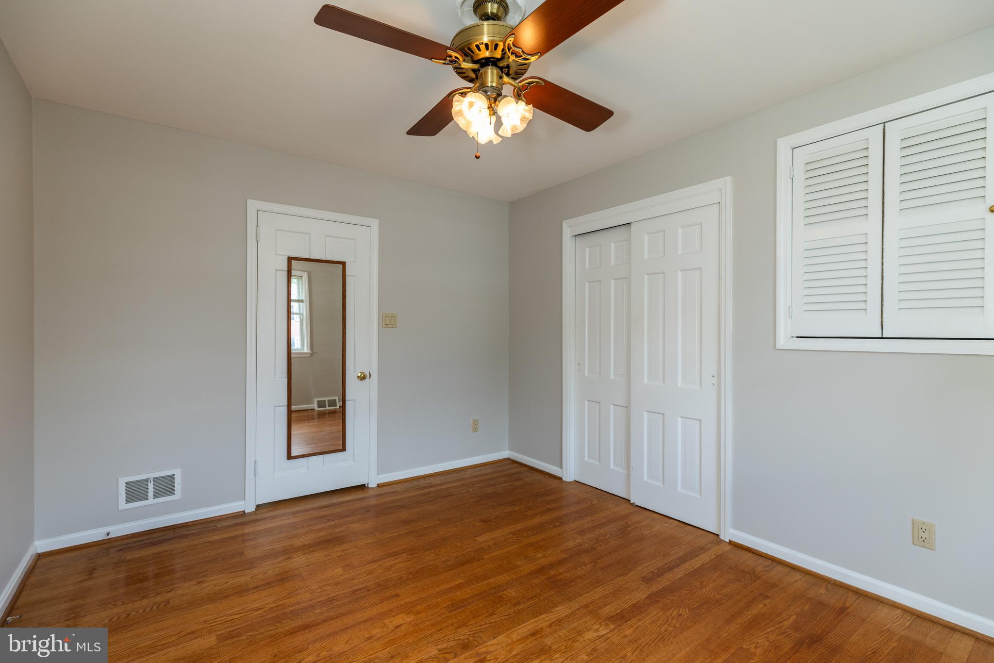 WINDY HILLS - Residential Lease