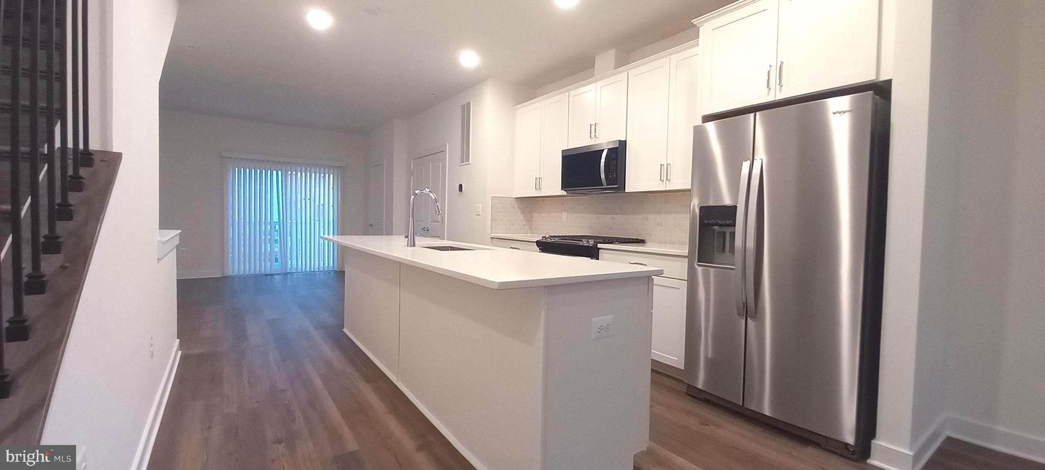 FARMSTEAD DISTRICT - Residential Lease