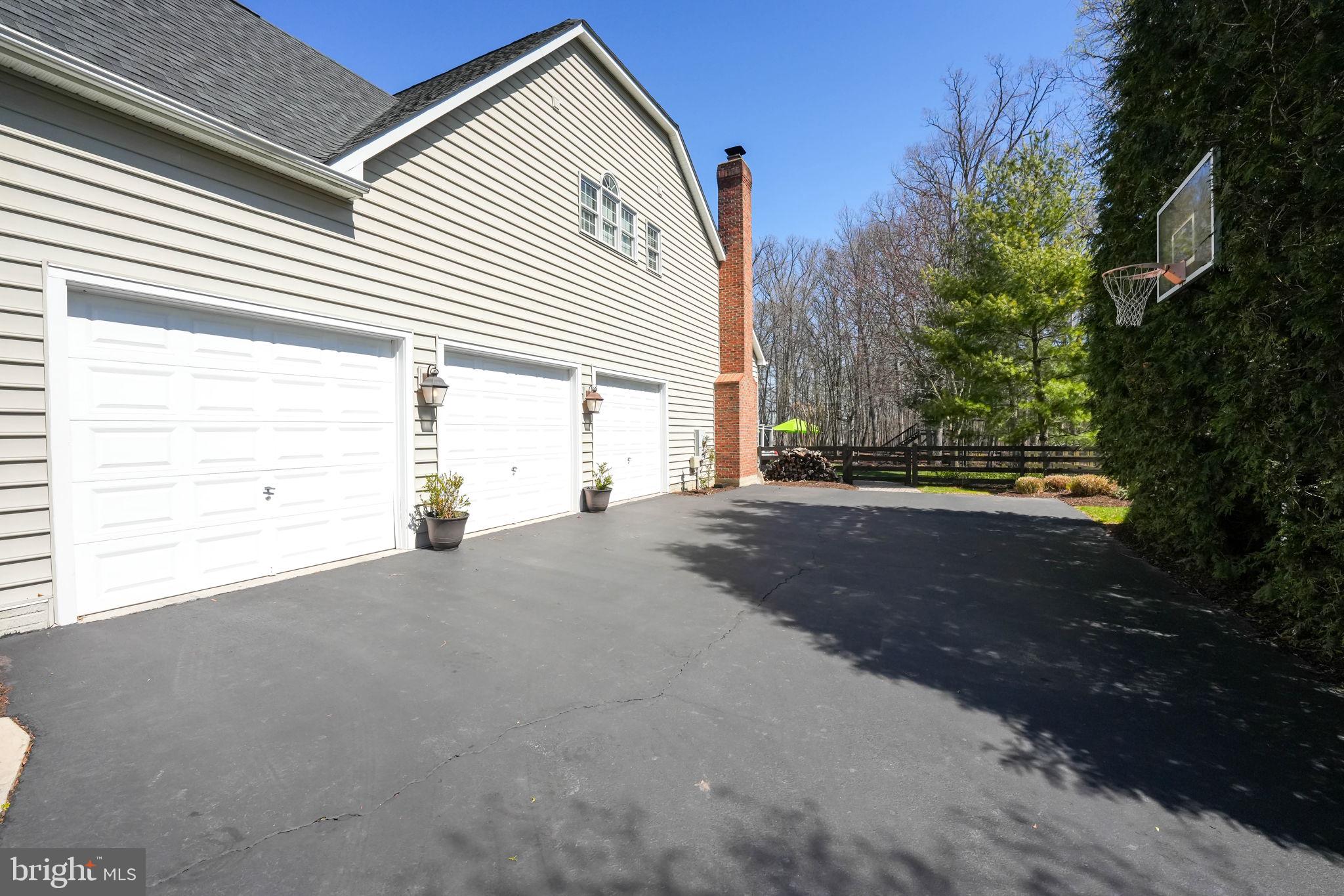 LENAH RUN - Residential