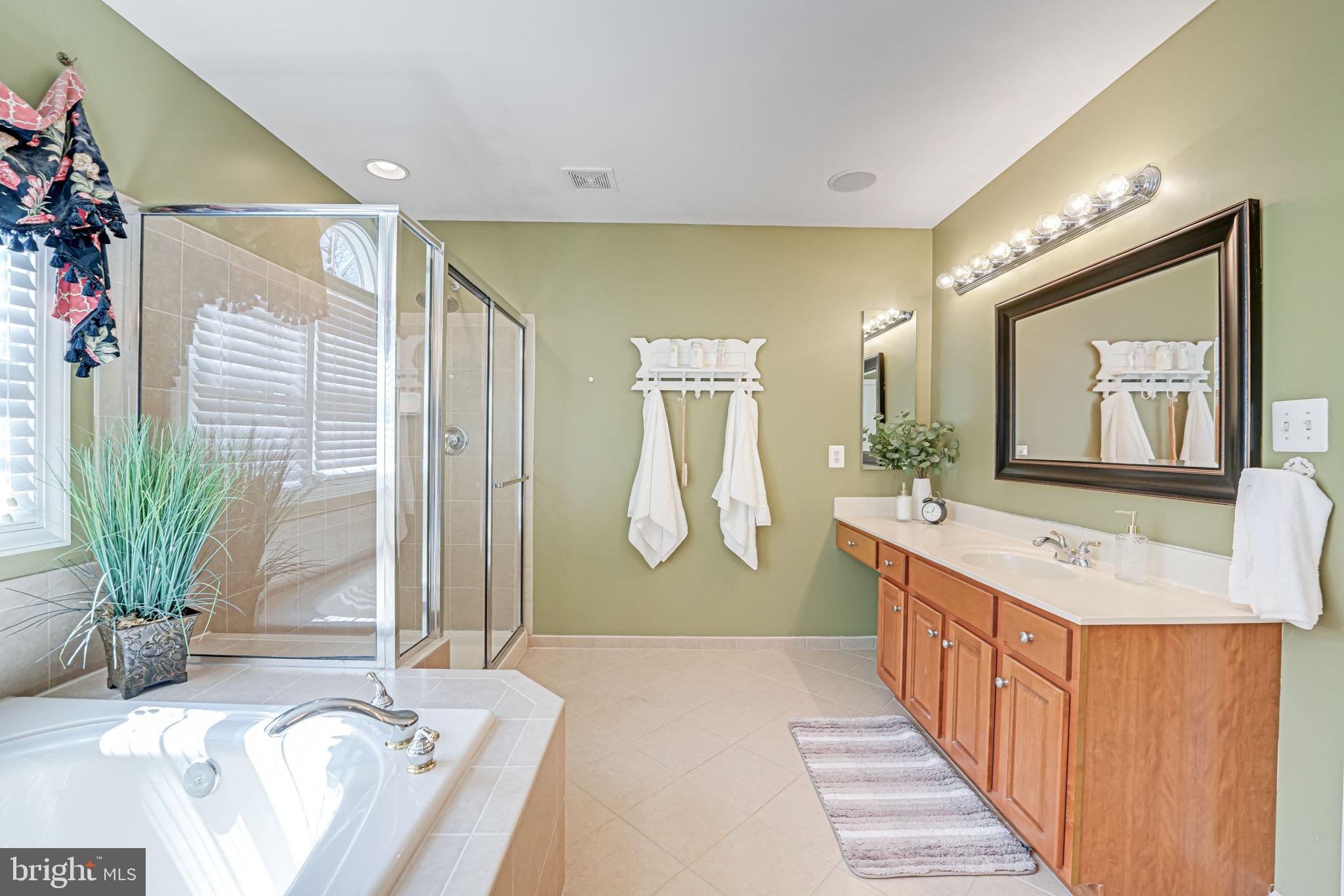 LENAH RUN - Residential