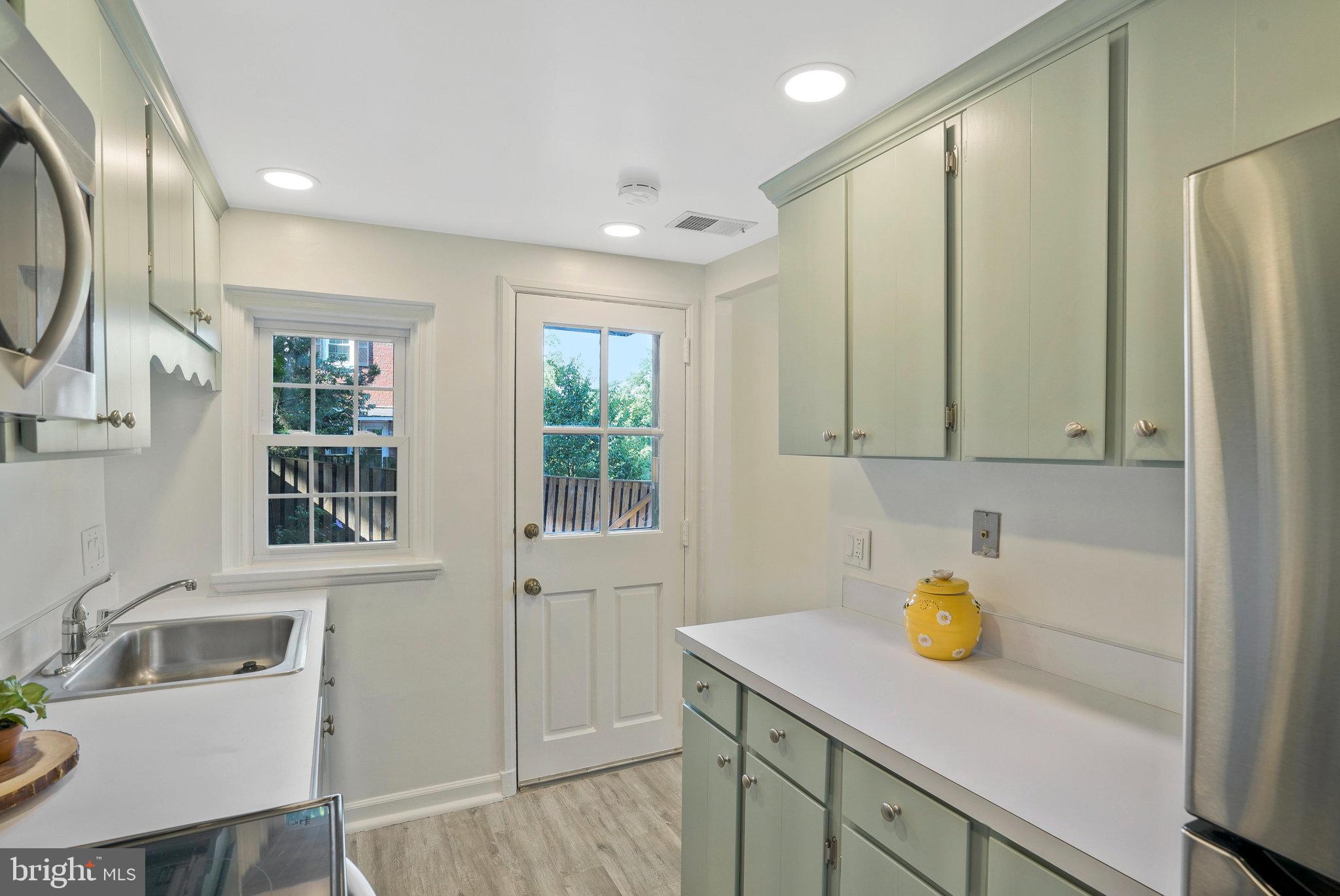 FAIRLINGTON VILLAGES - Residential