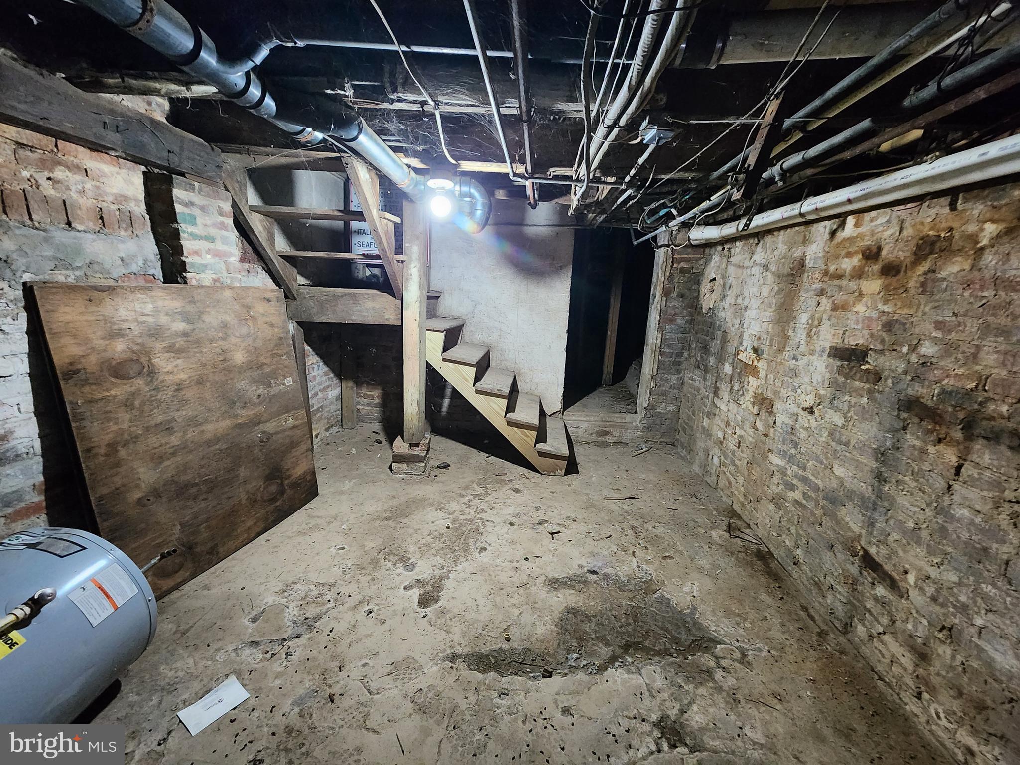 CARE - Commercial Sale