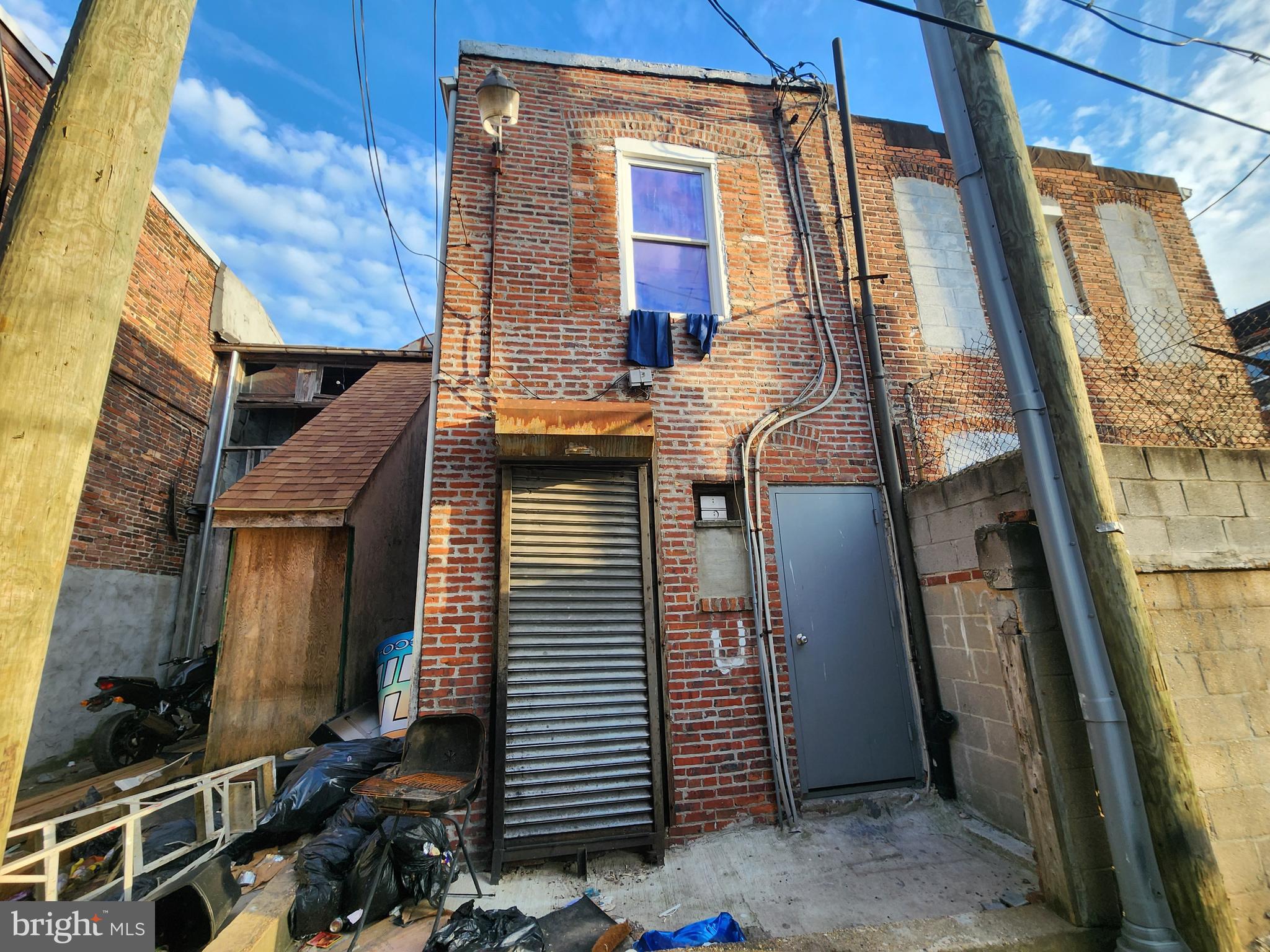 CARE - Commercial Sale