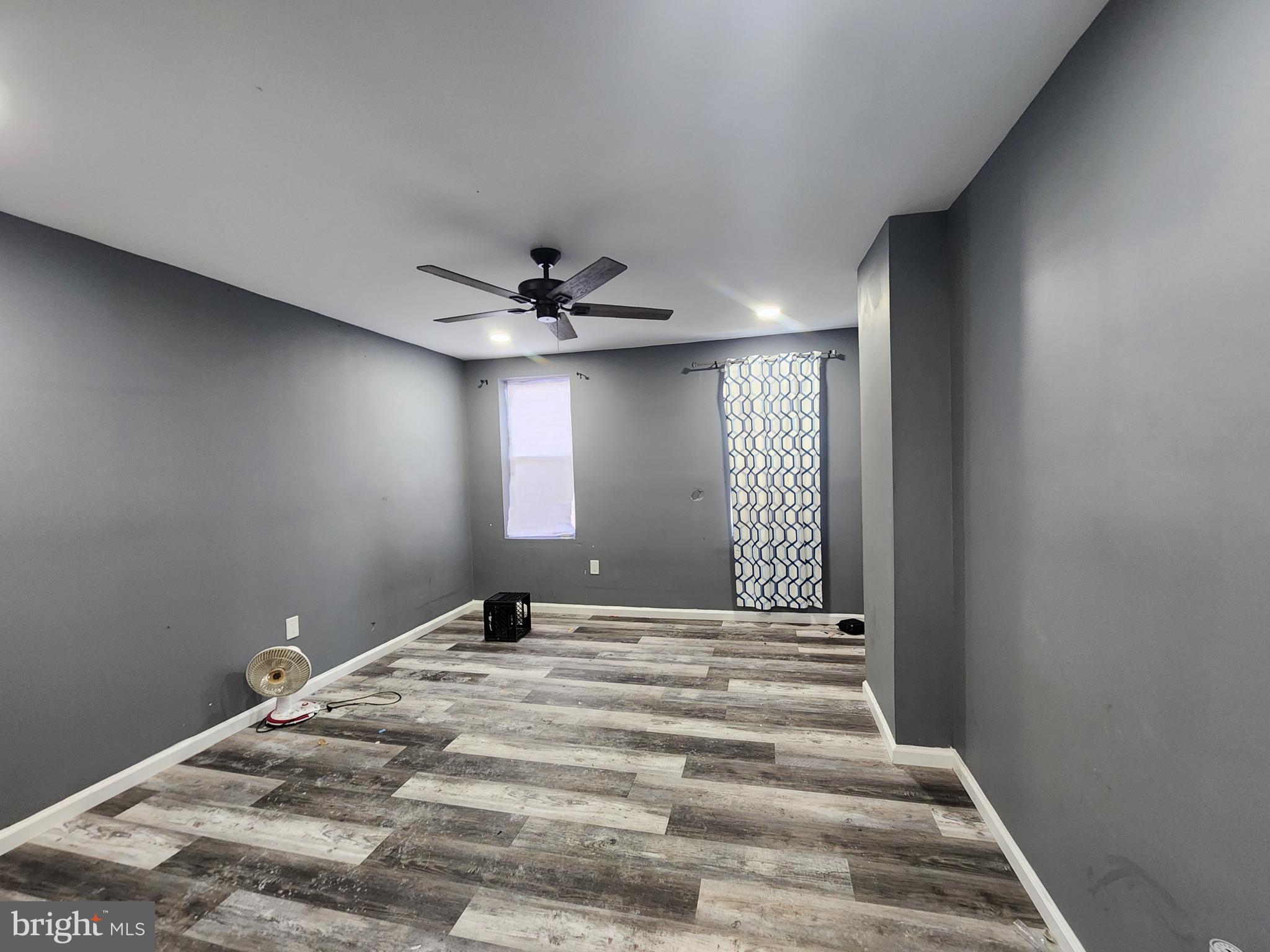 CARE - Commercial Sale