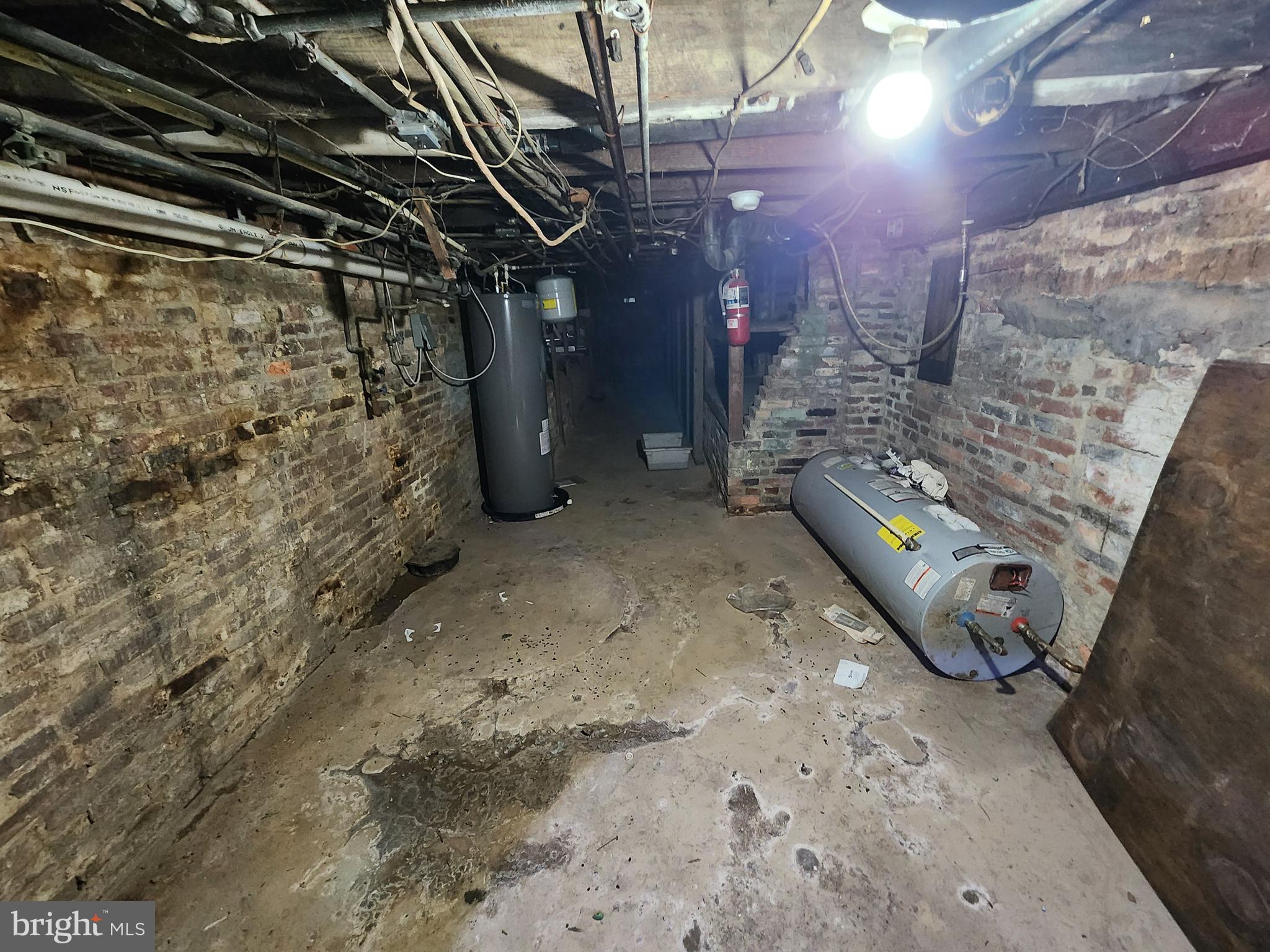 CARE - Commercial Sale