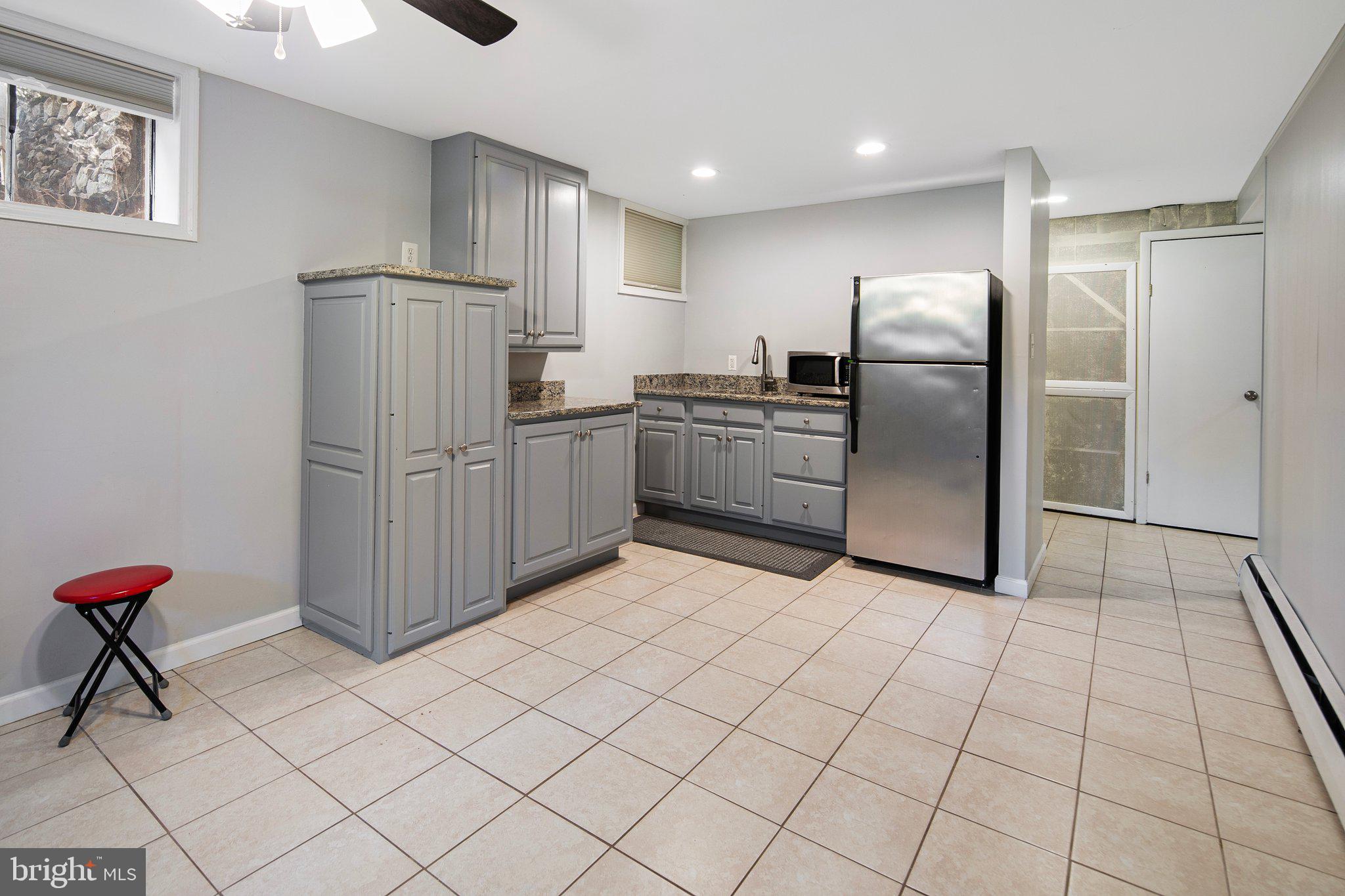 COLESVILLE OUTSIDE - Residential