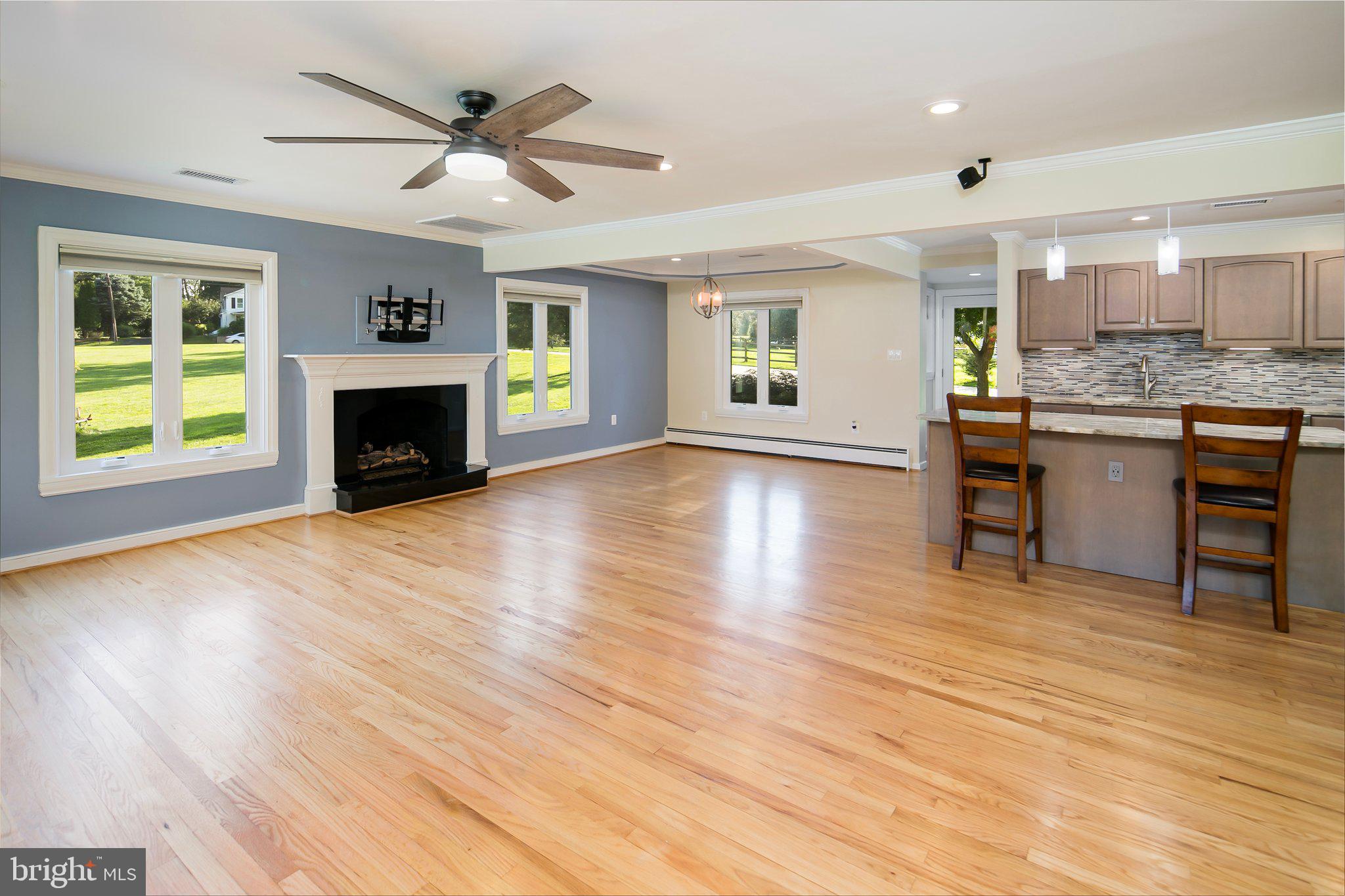 COLESVILLE OUTSIDE - Residential