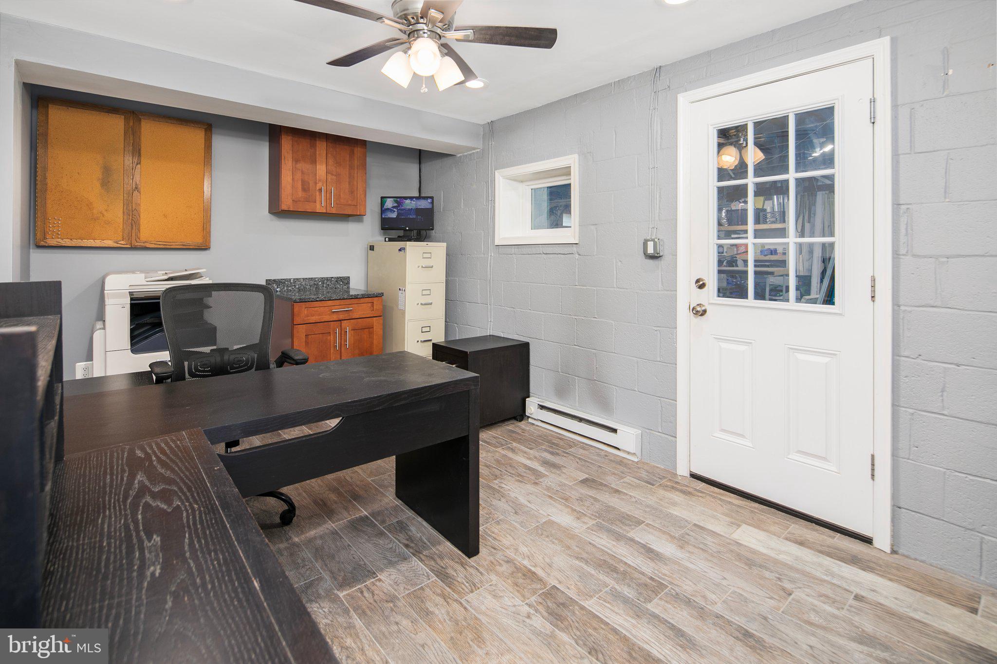 COLESVILLE OUTSIDE - Residential