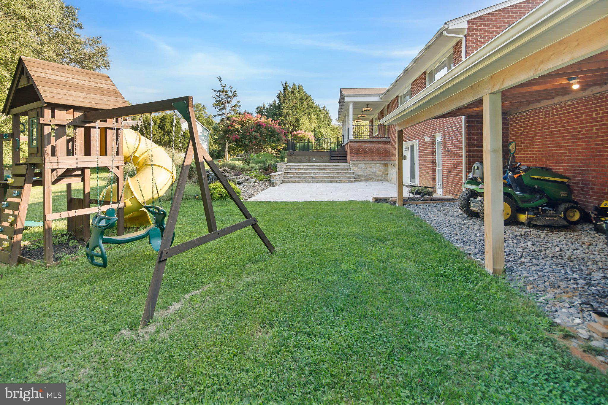 COLESVILLE OUTSIDE - Residential