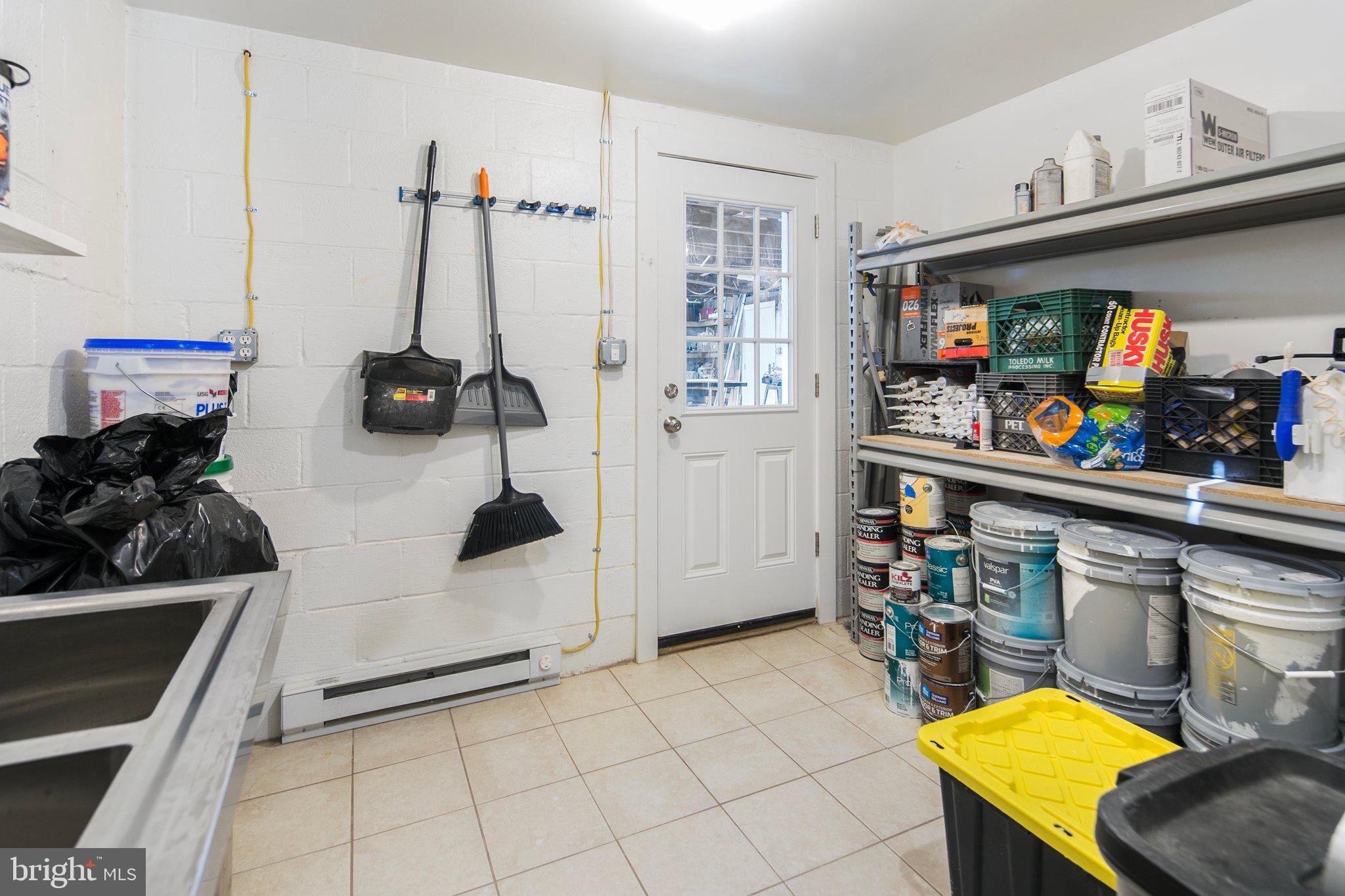 COLESVILLE OUTSIDE - Residential