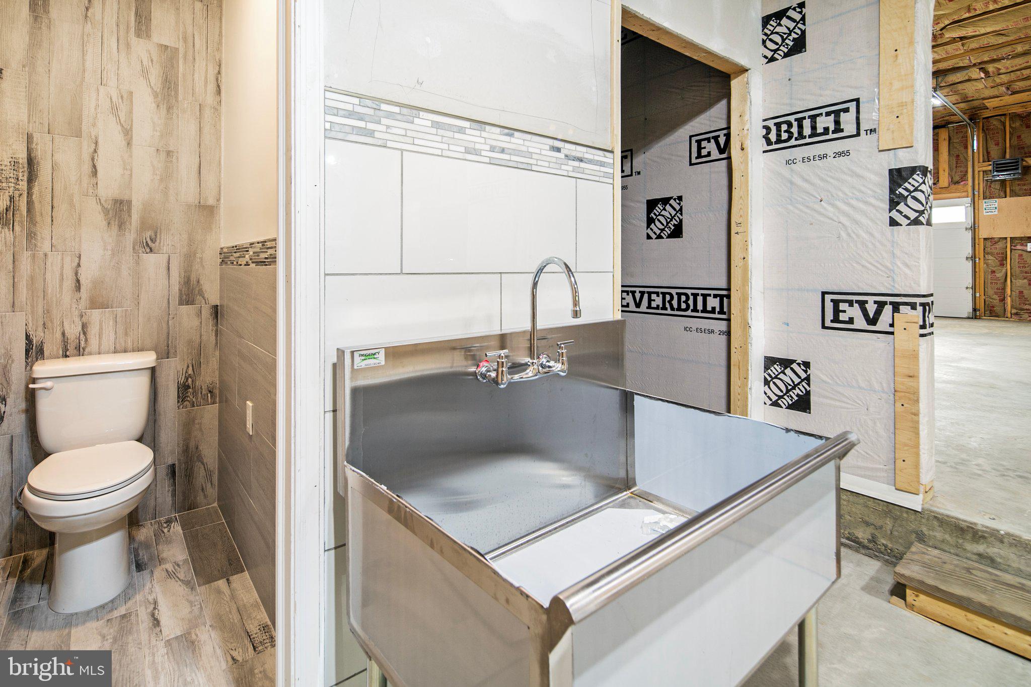 COLESVILLE OUTSIDE - Residential