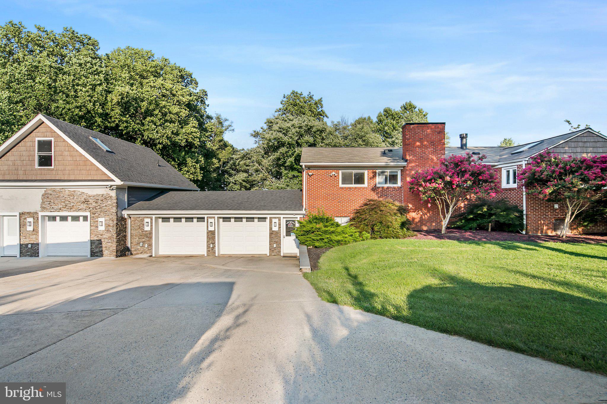 COLESVILLE OUTSIDE - Residential