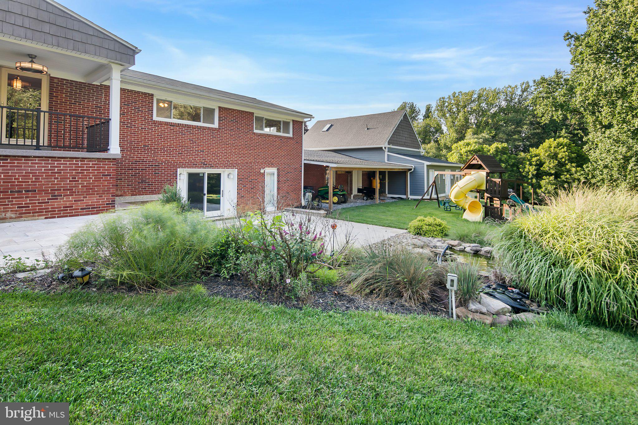 COLESVILLE OUTSIDE - Residential