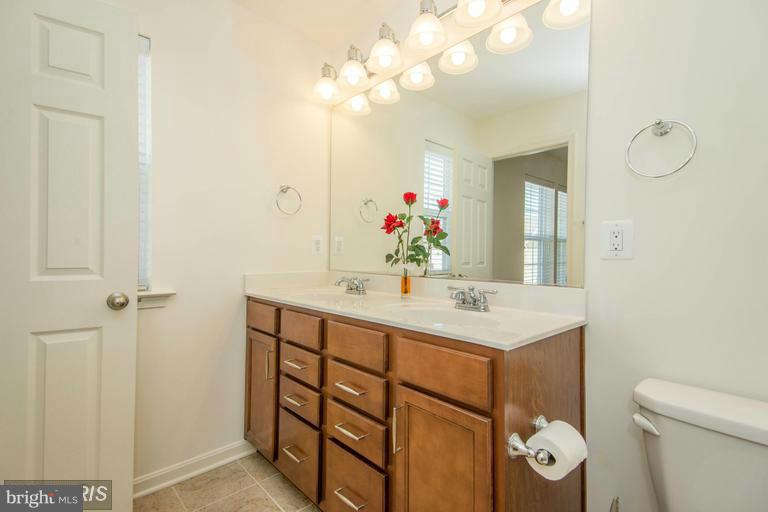 EASTGATE SQUARE - Residential Lease