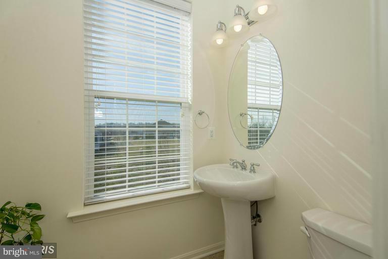 EASTGATE SQUARE - Residential Lease