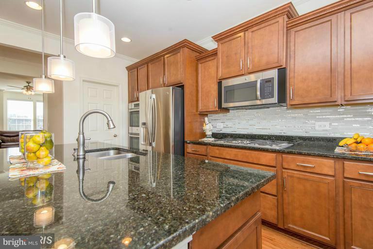 EASTGATE SQUARE - Residential Lease