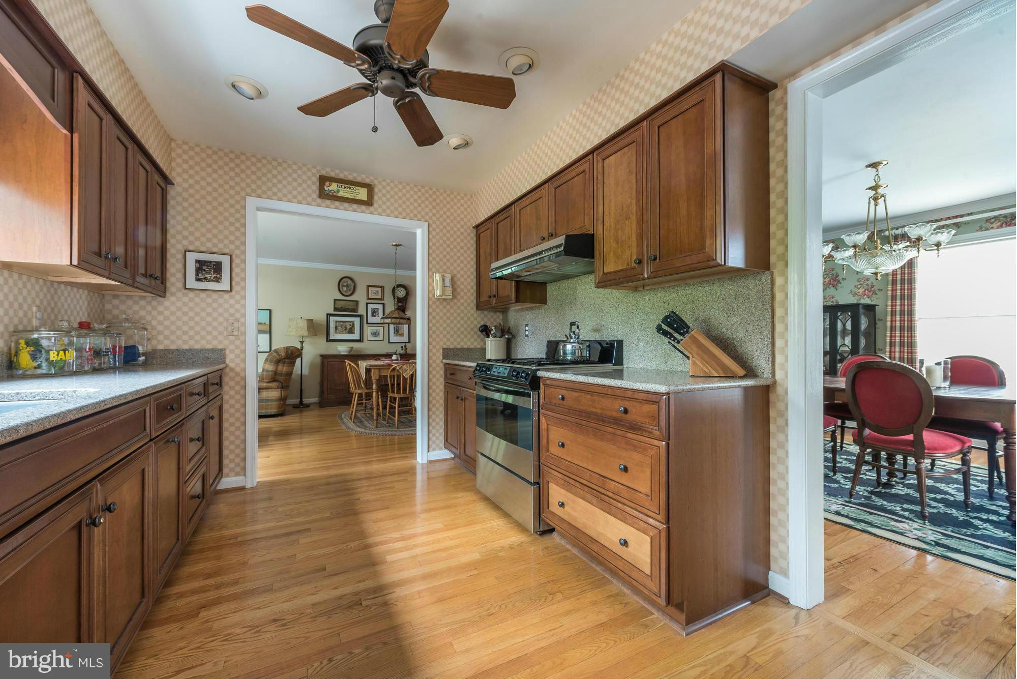 PENDENNIS MOUNT - Residential