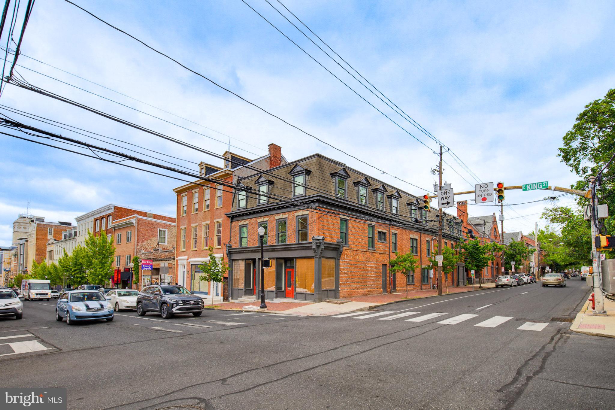 171 E KING STREET