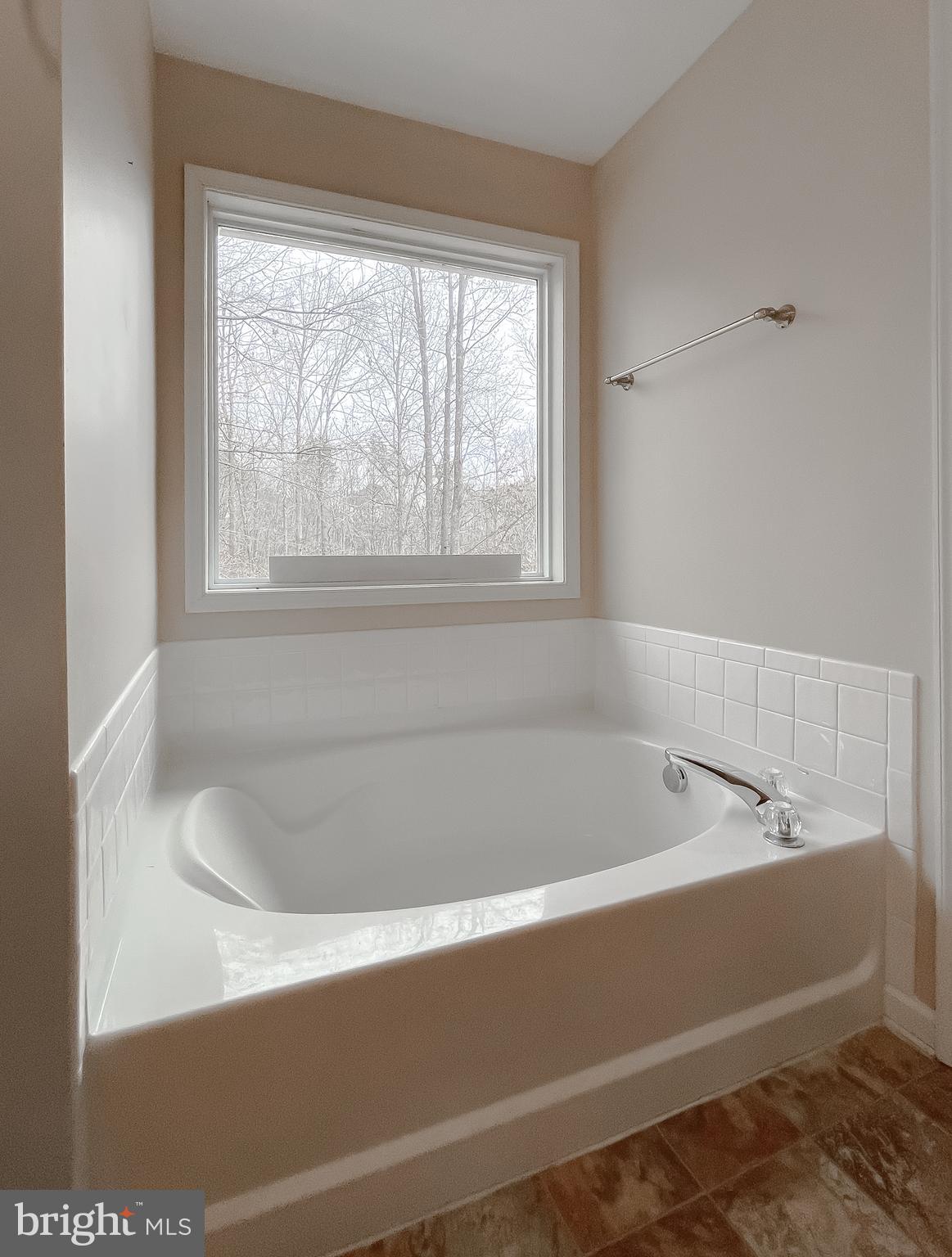 THE SOUNDINGS - Residential