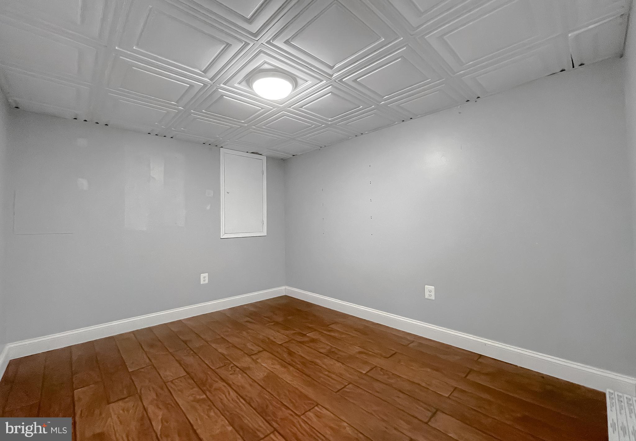 THE SOUNDINGS - Residential