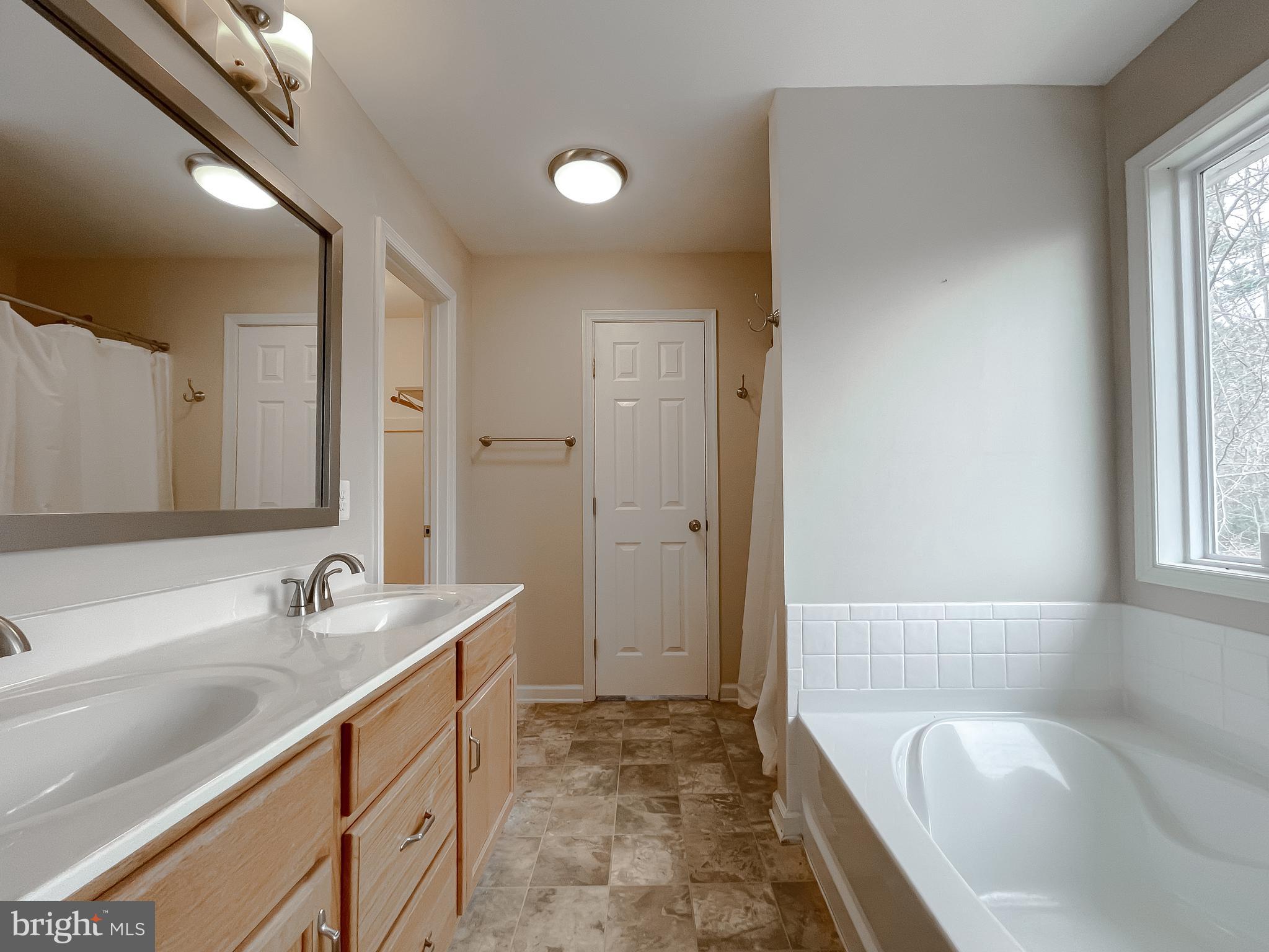 THE SOUNDINGS - Residential