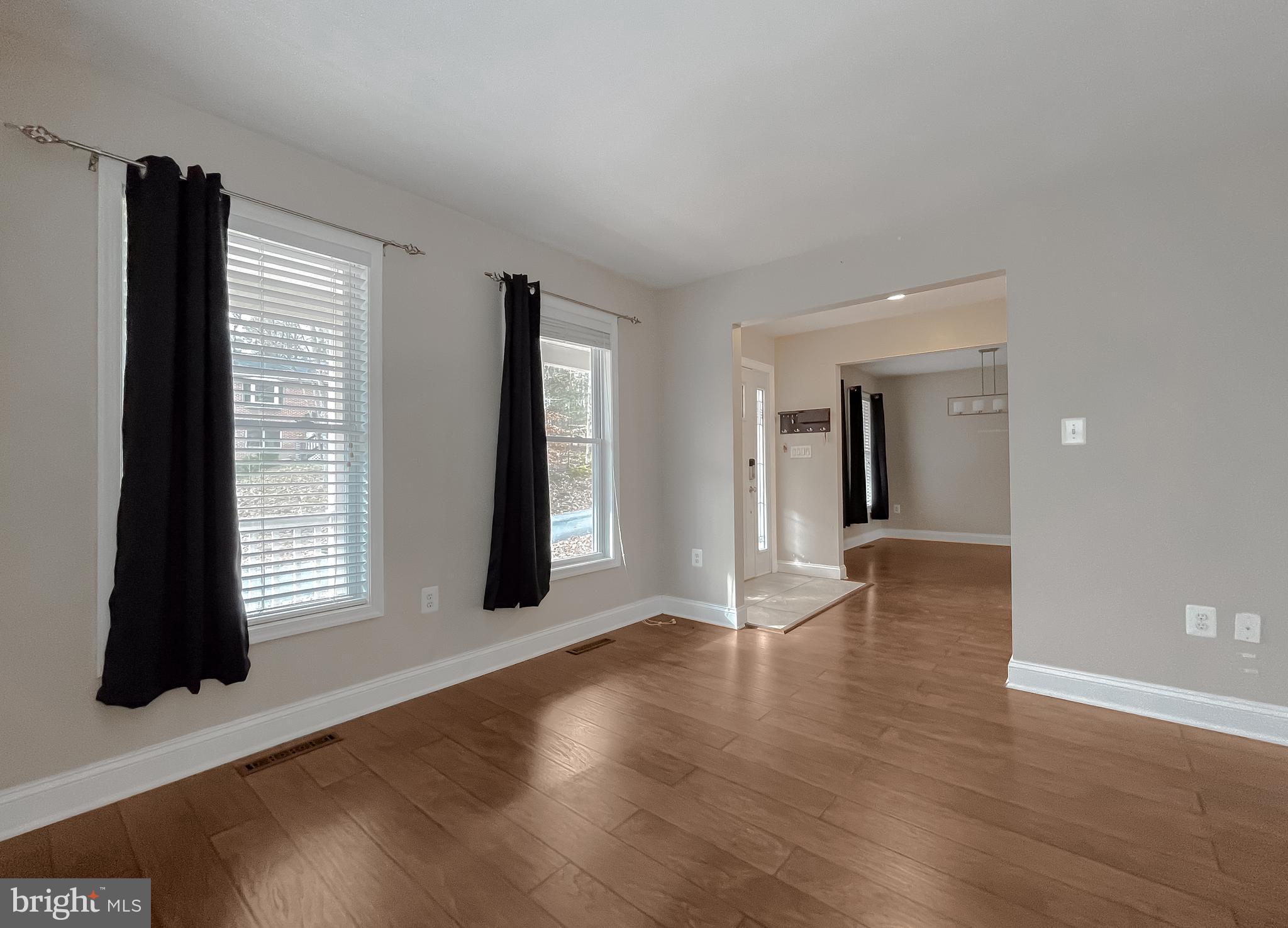 THE SOUNDINGS - Residential