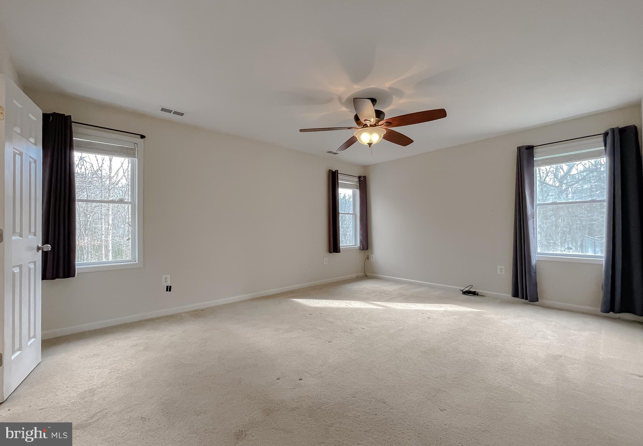 THE SOUNDINGS - Residential