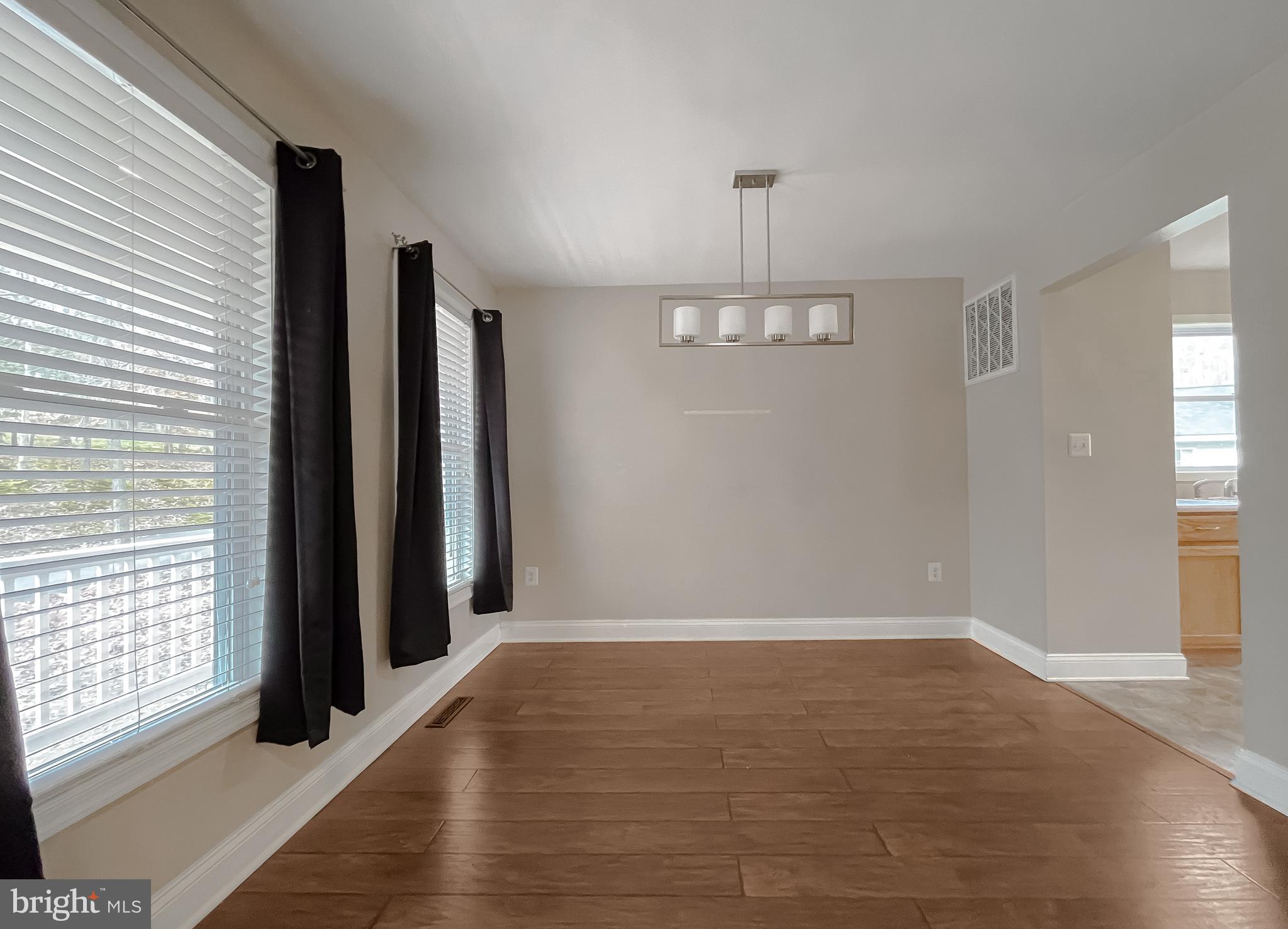 THE SOUNDINGS - Residential